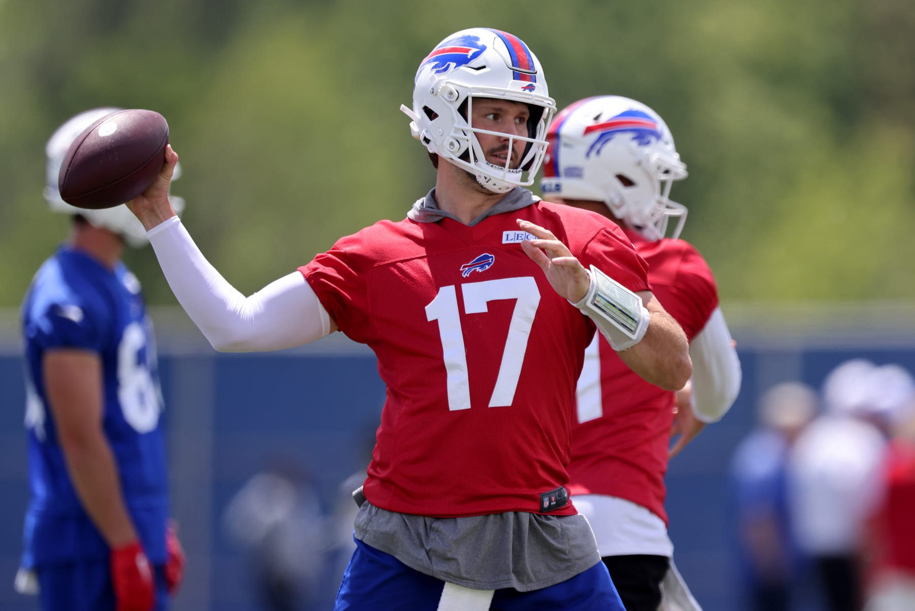 ORCHARD PARK, NEW YORK - JUNE 12: Josh Allen #17 of the Buffalo Bills passes during the Buffalo Bills mandatory minicamp on June 12, 2024 in Orchard Park, New York. (Photo by Bryan Bennett/Getty Images)