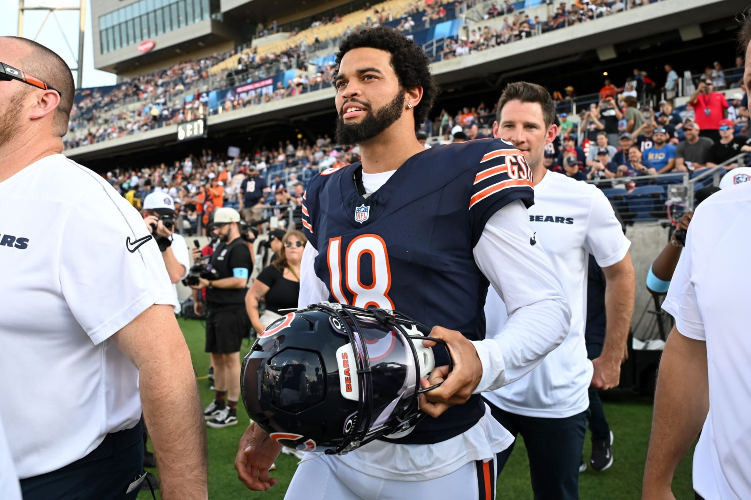 CANTON, OHIO - AUGUST 01: Caleb Williams #18 of the Chicago Bears looks on prior to the 2024 Pro Football Hall of Fame Game against the Houston Texans at Tom Benson Hall Of Fame Stadium on August 01, 2024 in Canton, Ohio. (Photo by Nick Cammett/Getty Images)
