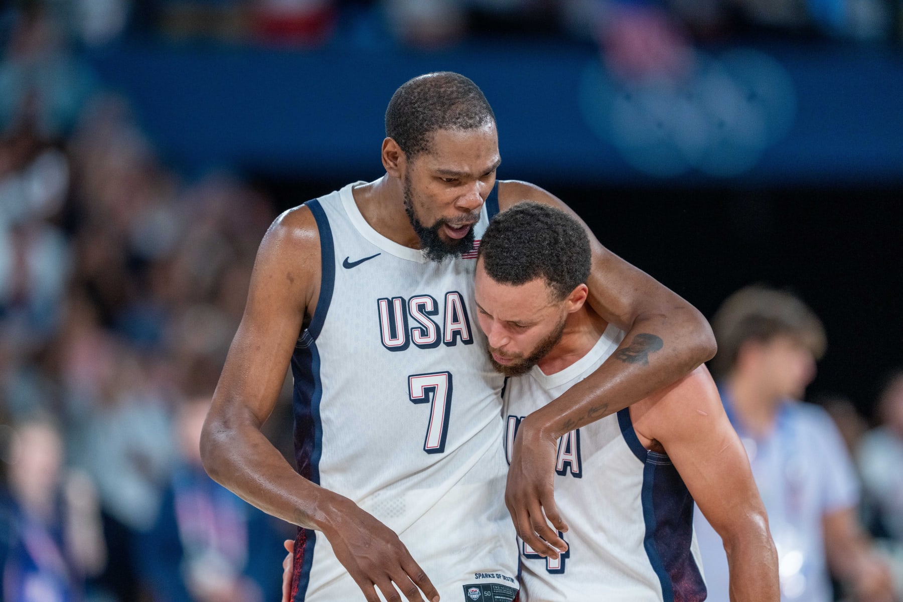 PARIS, FRANCE - AUGUST 08: Stephen Curry (4) and Kevin Durant (7) of US during the Men's basketball semifinals match between United States and Serbia on day thirteen of the Olympic Games Paris 2024 at Bercy Arena on August 08, 2024 in Paris, France. (Photo by Aytac Unal/Anadolu via Getty Images) PARIS, FRANCE - AUGUST 08: Stephen Curry (4) and Kevin Durant (7) of US during the Men's basketball semifinals match between United States and Serbia on day thirteen of the Olympic Games Paris 2024 at Bercy Arena on August 08, 2024 in Paris, France. (Photo by Aytac Unal/Anadolu via Getty Images)