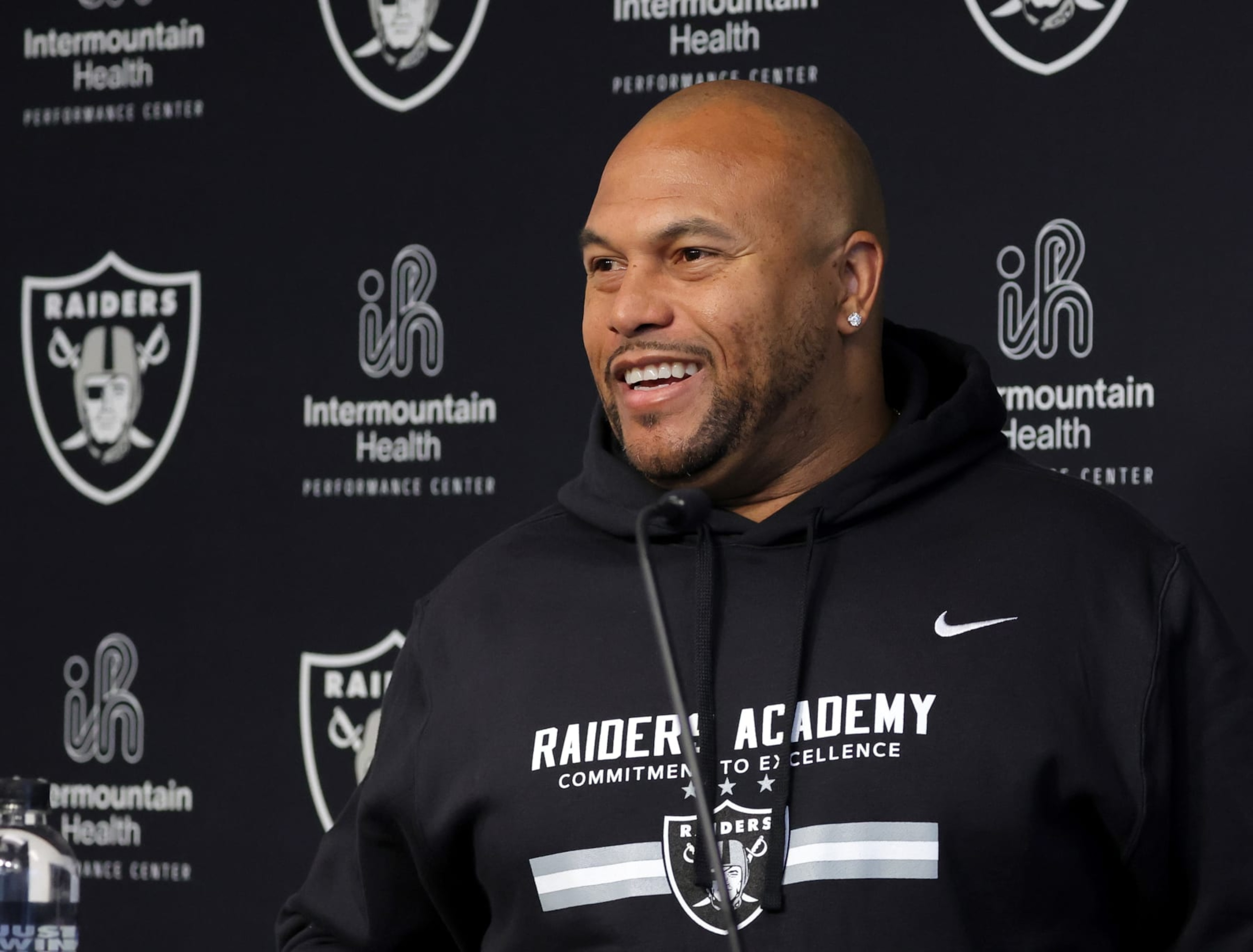 HENDERSON, NEVADA - JUNE 13: Head coach Antonio Pierce of the Las Vegas Raiders attends a news conference during mandatory minicamp at the Las Vegas Raiders Headquarters/Intermountain Healthcare Performance Center on June 13, 2024 in Henderson, Nevada. (Photo by Ethan Miller/Getty Images)