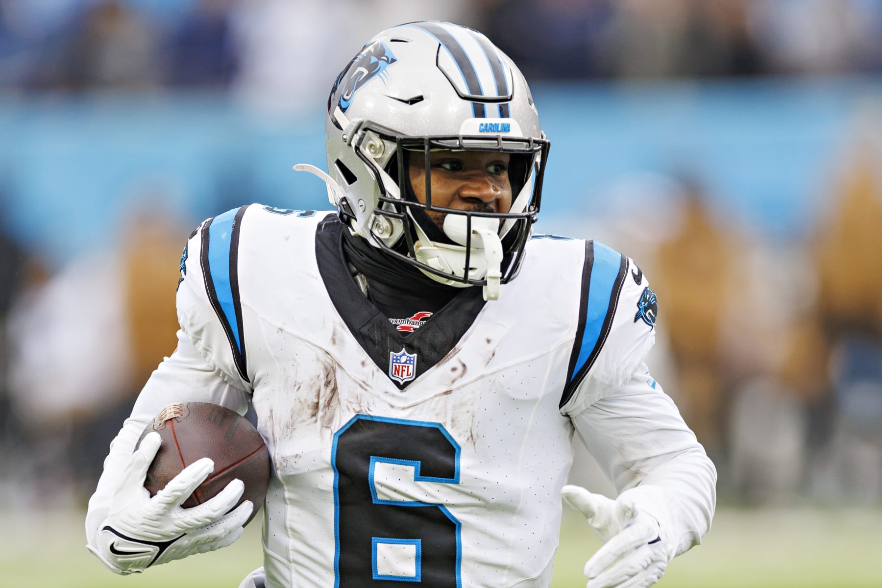 NASHVILLE, TENNESSEE - NOVEMBER 26: Miles Sanders #6 of the Carolina Panthers runs the ball during the game against the Tennessee Titans at Nissan Stadium on November 26, 2023 in Nashville, Tennessee. The Titans defeated the Panthers 17-10.  (Photo by Wesley Hitt/Getty Images)