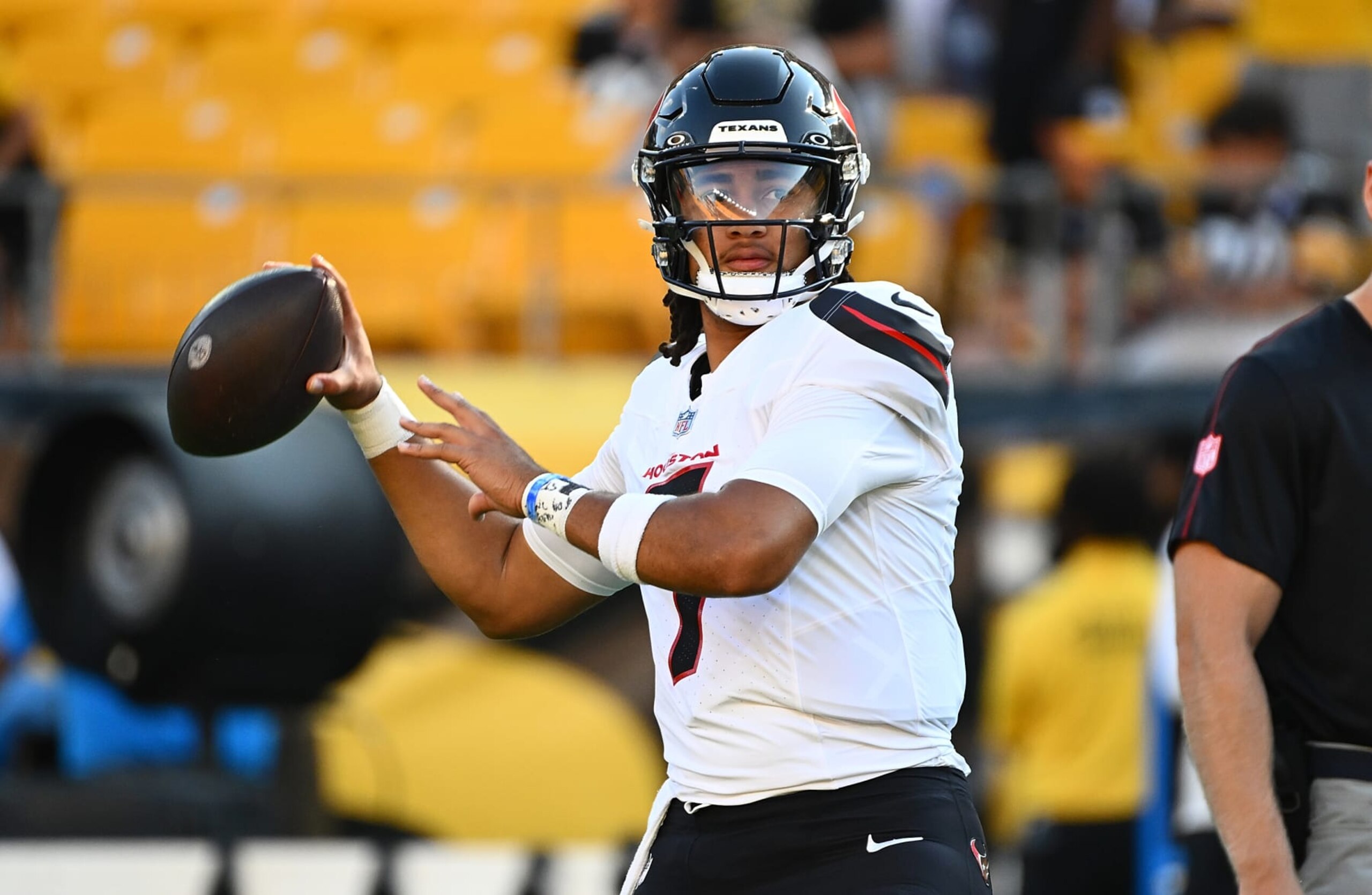 PITTSBURGH, PENNSYLVANIA - AUGUST 9: C.J. Stroud #7 of the Houston Texans warms up before the preseason game against the Pittsburgh Steelers at Acrisure Stadium on August 9, 2024 in Pittsburgh, Pennsylvania. (Photo by Justin Berl/Getty Images) PITTSBURGH, PENNSYLVANIA - AUGUST 9: C.J. Stroud #7 of the Houston Texans warms up before the preseason game against the Pittsburgh Steelers at Acrisure Stadium on August 9, 2024 in Pittsburgh, Pennsylvania. (Photo by Justin Berl/Getty Images)