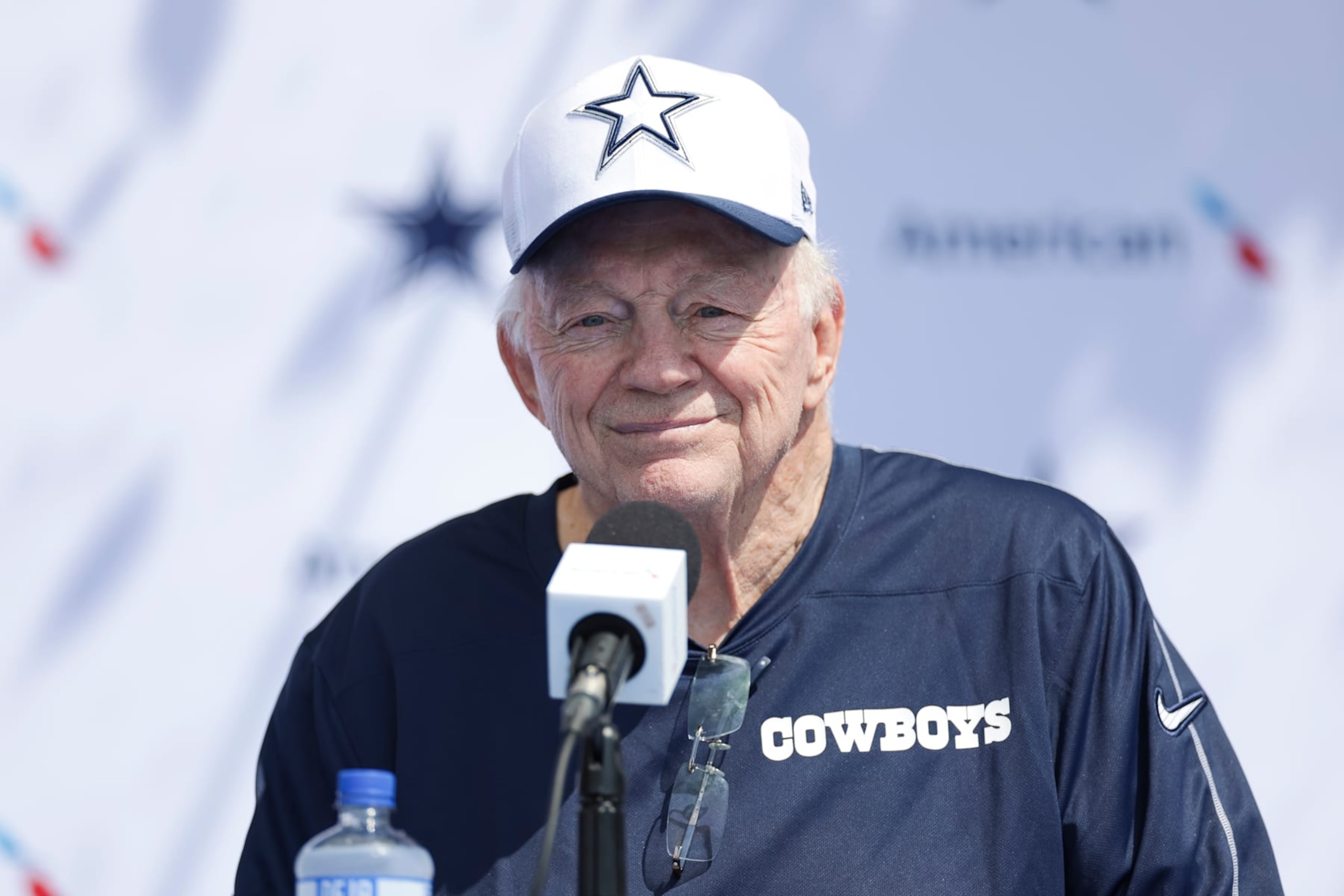OXNARD, CA - JULY 25: Dallas Cowboys owner Jerry Jones sits down to talk to the media during the team's training camp at River Ridge Playing Fields on July 25, 2024 in Oxnard, CA. (Photo by Brandon Sloter/Icon Sportswire via Getty Images)