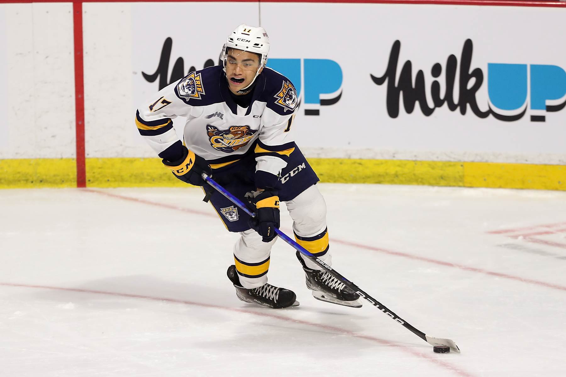 WINDSOR, ONTARIO - JANUARY 19: Forward Malcolm Spence #17 of the Erie Otters moves againt the Windsor Spitfires at the WFCU Centre on January 19, 2023 in Windsor, Ontario, Canada. (Photo by Dennis Pajot/Getty Images)