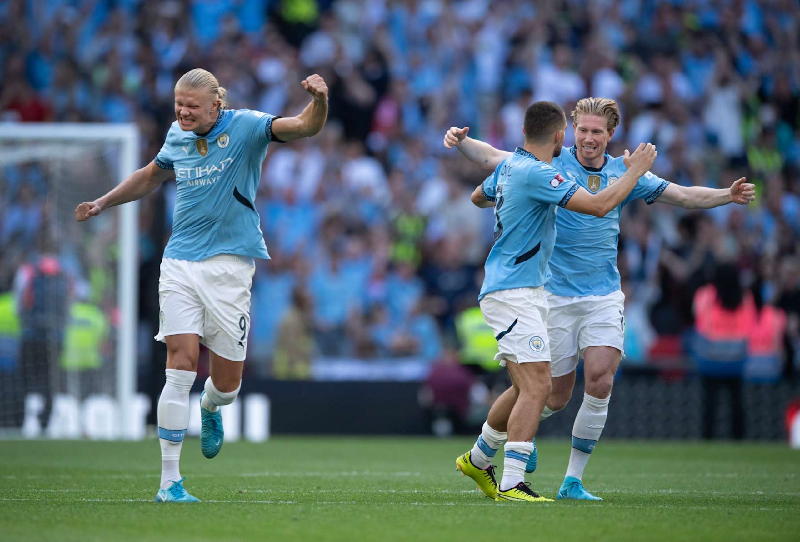Erling Haaland, Mateo Kovacic and Kevin De Bruyne. Erling Haaland, Mateo Kovacic and Kevin De Bruyne.