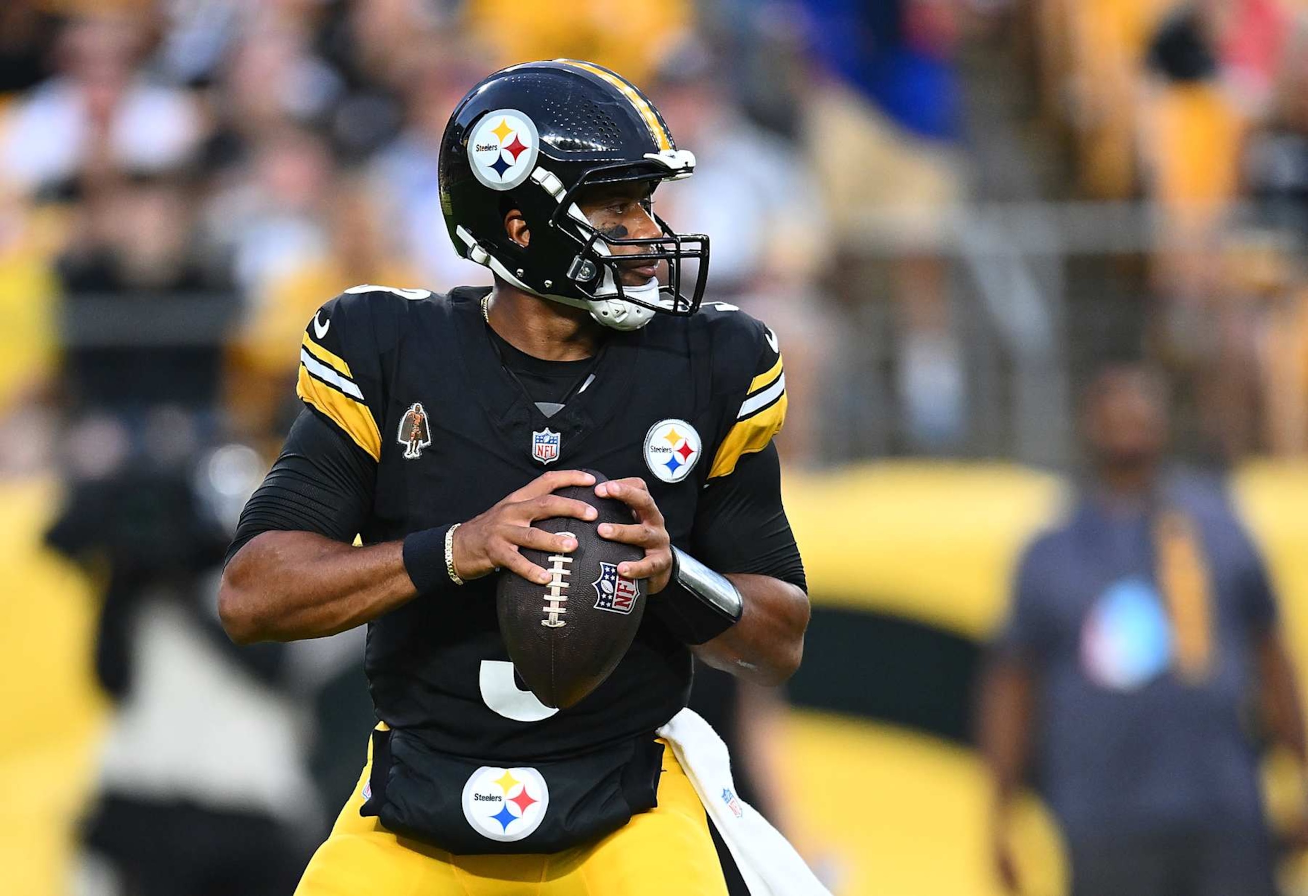 Steelers QB Russell Wilson