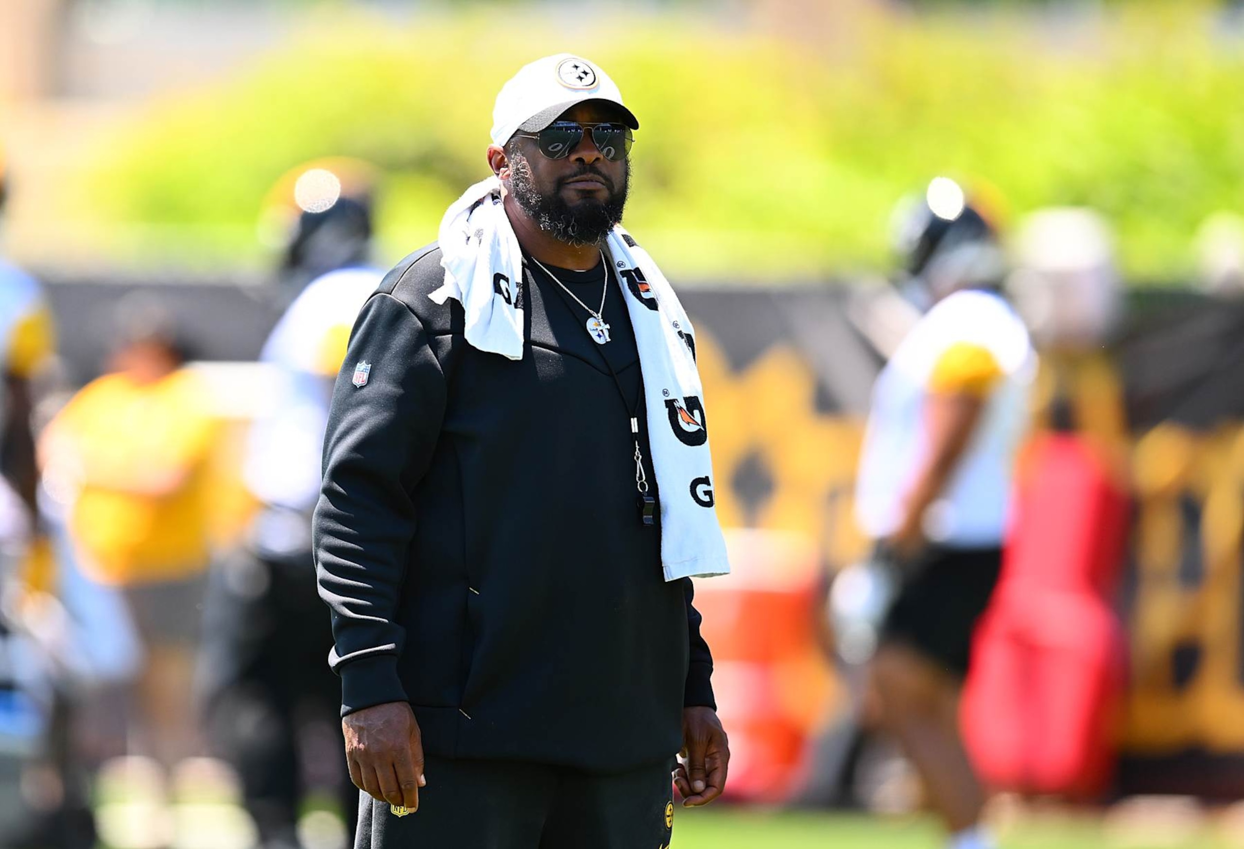 Steelers head coach Mike Tomlin