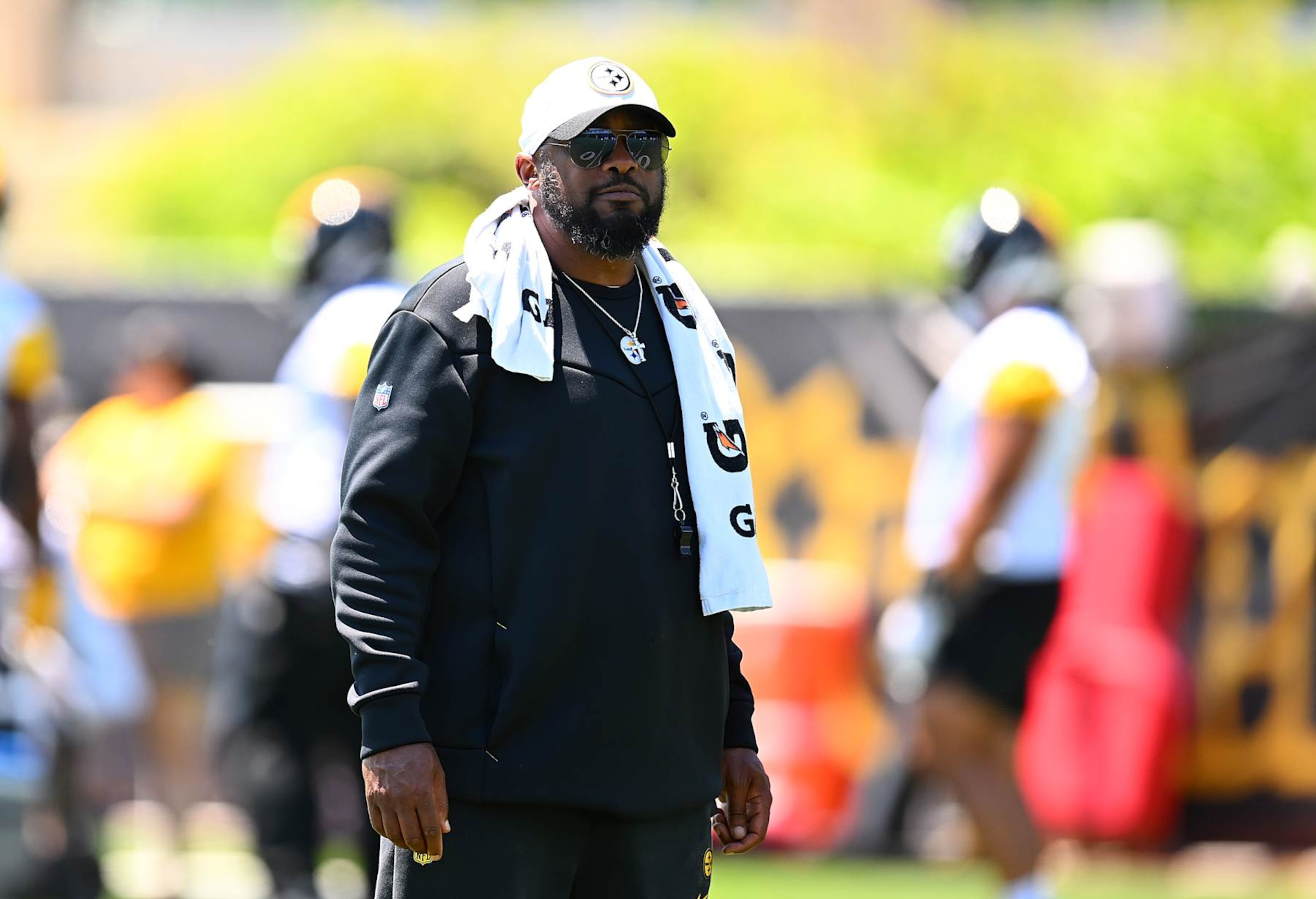 Steelers head coach Mike Tomlin