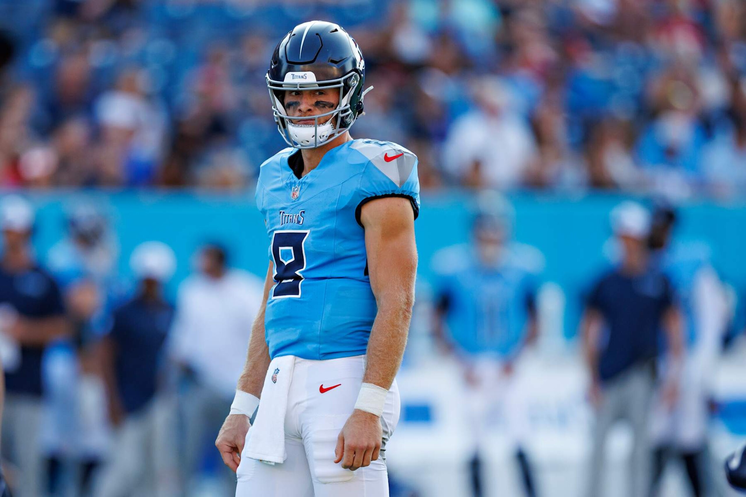NASHVILLE, TENNESSEE - AUGUST 10: Will Levis #8 of the Tennessee Titans runs the offense during the first preseason game against the San Francisco 49ers at Nissan Stadium on August 10, 2024 in Nashville, Tennessee. The Titans defeated the 49ers 17-13. (Photo by Wesley Hitt/Getty Images)