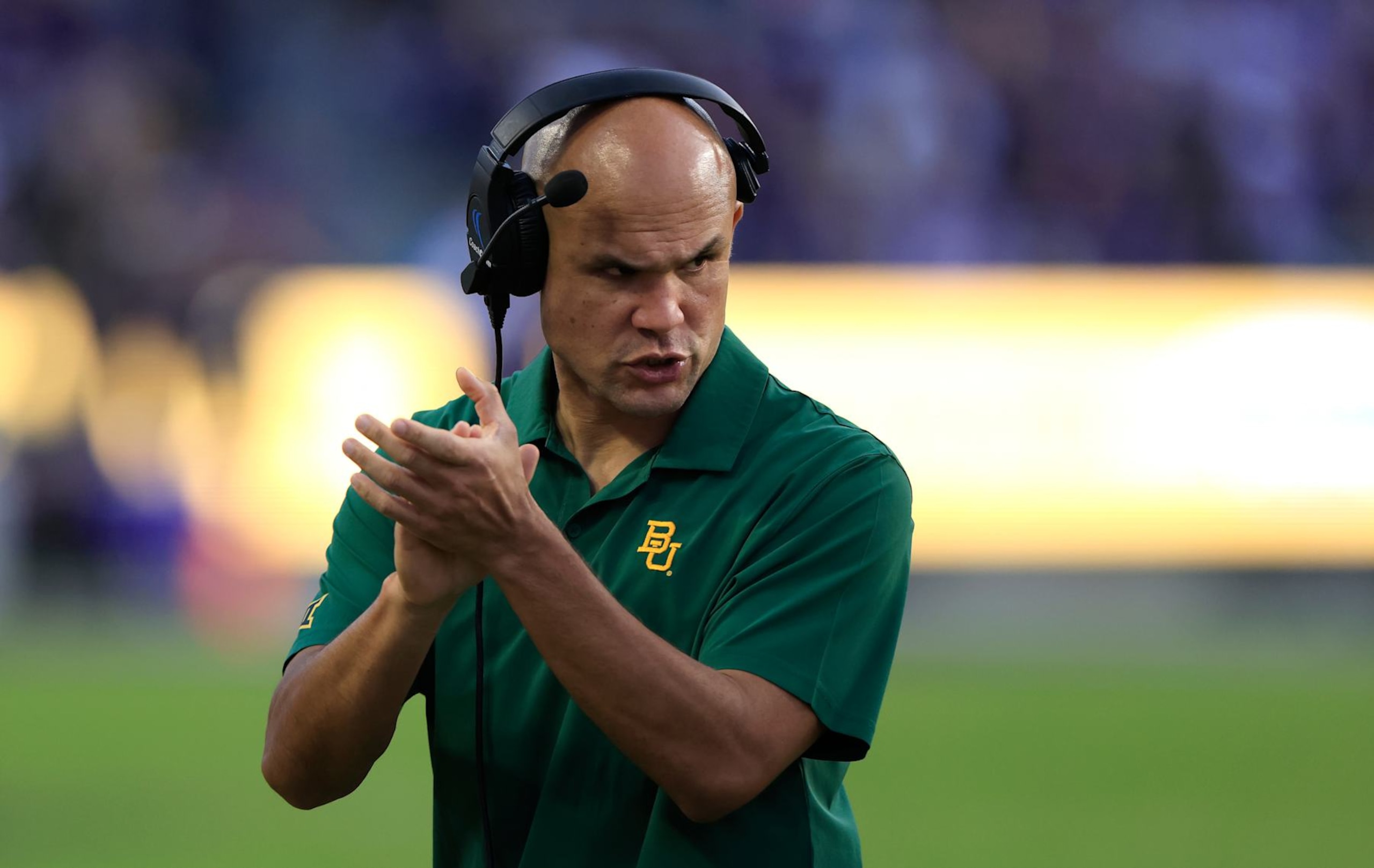 FORT WORTH, TX - NOVEMBER 18: Head coach Dave Aranda of the Baylor Bears walks the sideline as Baylor takes on TCU Horned Frogs during the second half at Amon G. Carter Stadium on November 18, 2023 in Fort Worth, Texas. (Photo by Ron Jenkins/Getty Images) FORT WORTH, TX - NOVEMBER 18: Head coach Dave Aranda of the Baylor Bears walks the sideline as Baylor takes on TCU Horned Frogs during the second half at Amon G. Carter Stadium on November 18, 2023 in Fort Worth, Texas. (Photo by Ron Jenkins/Getty Images)