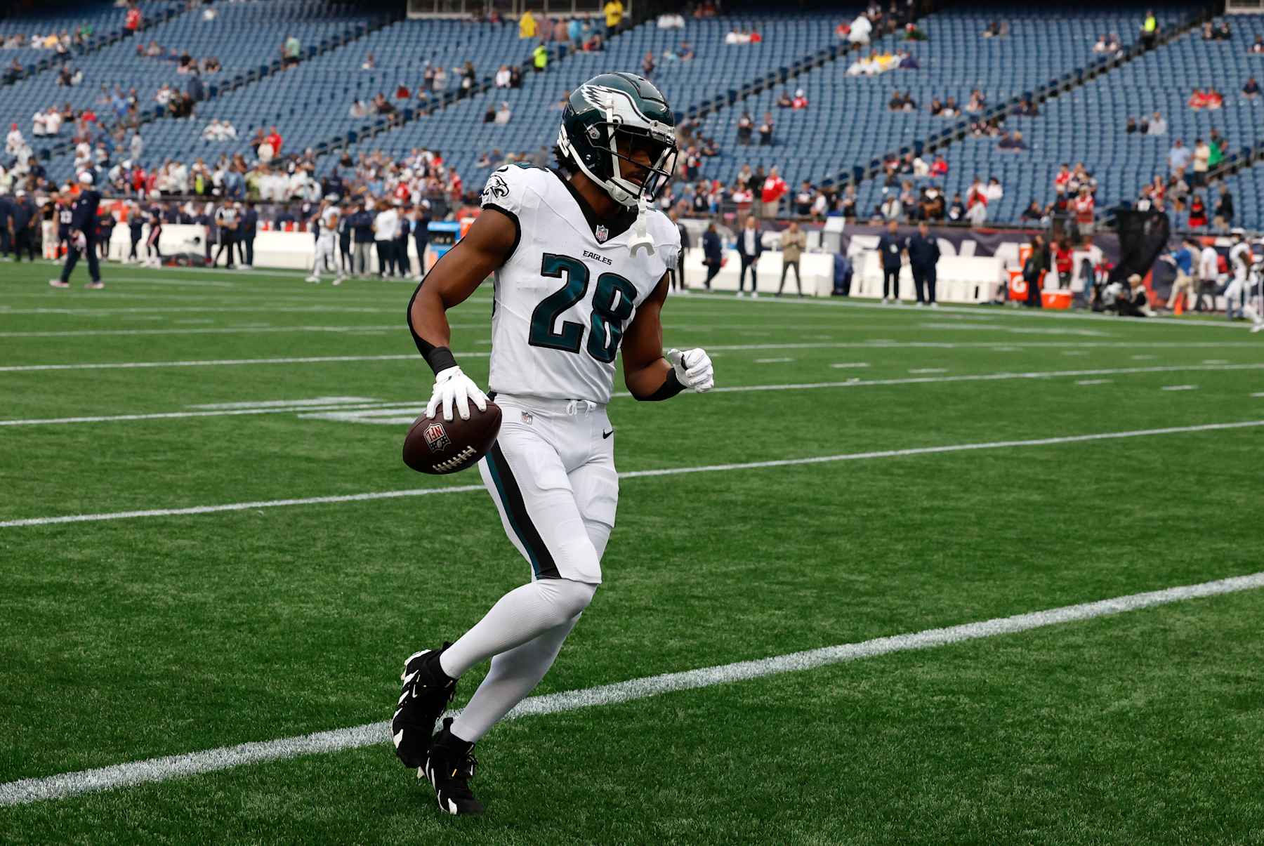FOXBOROUGH, MA - AUGUST 15: Philadelphia Eagles cornerback Josh Jobe (28) in warm up before a preseason game between the New England Patriots and the Philadelphia Eagles on August 15, 2024, at Gillette Stadium in Foxborough, Massachusetts. (Photo by Fred Kfoury III/Icon Sportswire via Getty Images)
