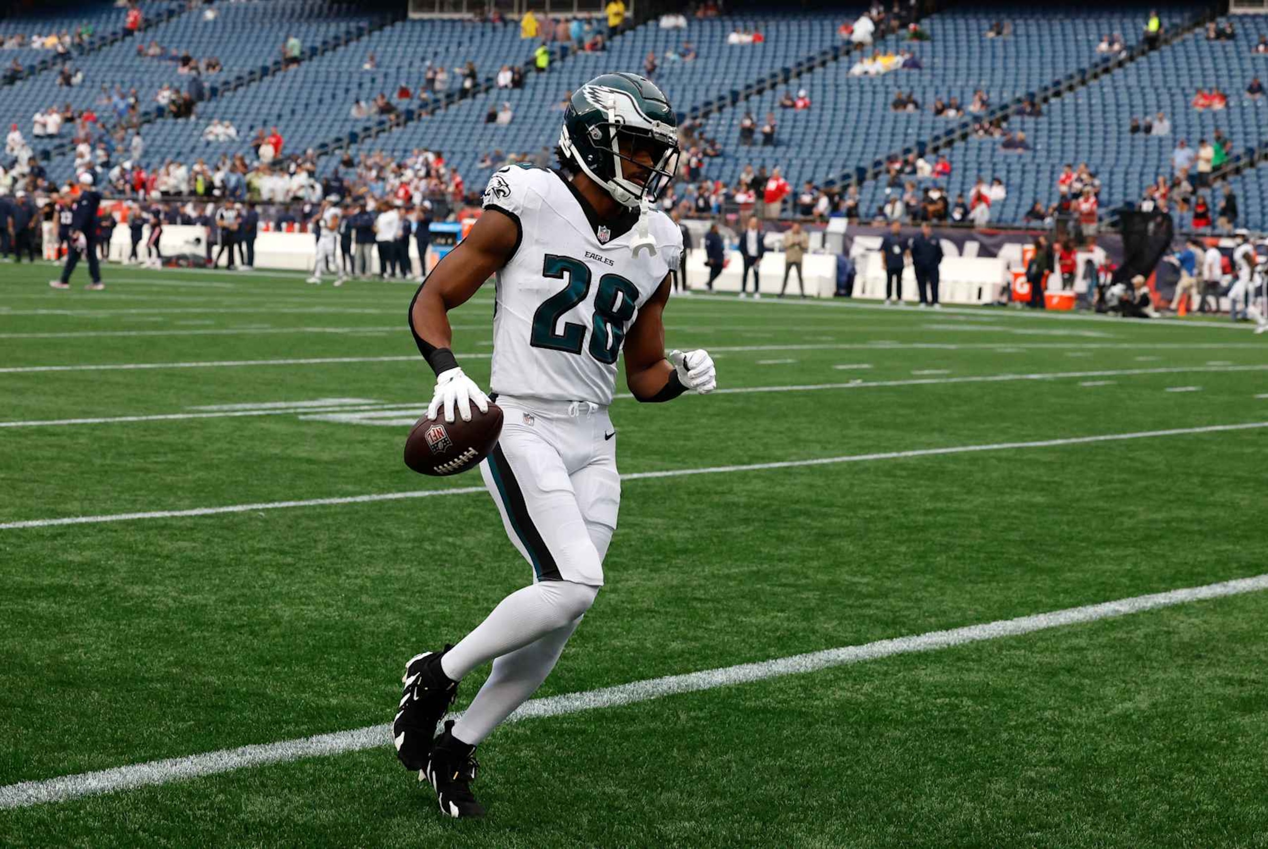 FOXBOROUGH, MA - AUGUST 15: Philadelphia Eagles cornerback Josh Jobe (28) in warm up before a preseason game between the New England Patriots and the Philadelphia Eagles on August 15, 2024, at Gillette Stadium in Foxborough, Massachusetts. (Photo by Fred Kfoury III/Icon Sportswire via Getty Images)