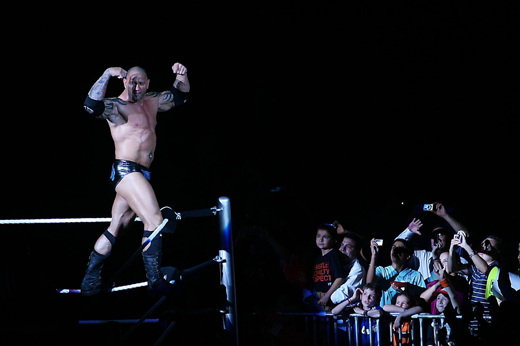 MONTERREY, MEXICO - MAY 05:  Wrestling fighter Batista greets the audience during the WWE RAW wrestling function at Arena Monterrey on May 5, 2010 in Monterrey, Mexico. (Photo by Alfredo Lopez/Jam Media/LatinContent via Getty Images)