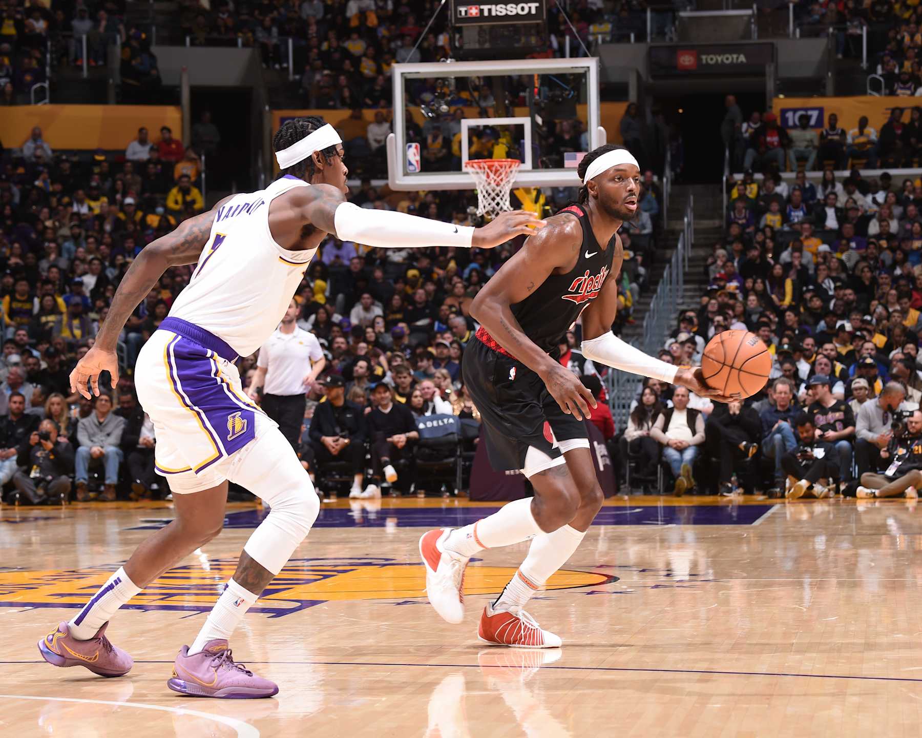 LOS ANGELES, CA - JANUARY 21:  Jerami Grant #9 of the Portland Trail Blazers handles the ball during the game  on January 21, 2024 at Crypto.Com Arena in Los Angeles, California. NOTE TO USER: User expressly acknowledges and agrees that, by downloading and/or using this Photograph, user is consenting to the terms and conditions of the Getty Images License Agreement. Mandatory Copyright Notice: Copyright 2024 NBAE (Photo by Juan Ocampo/NBAE via Getty Images)