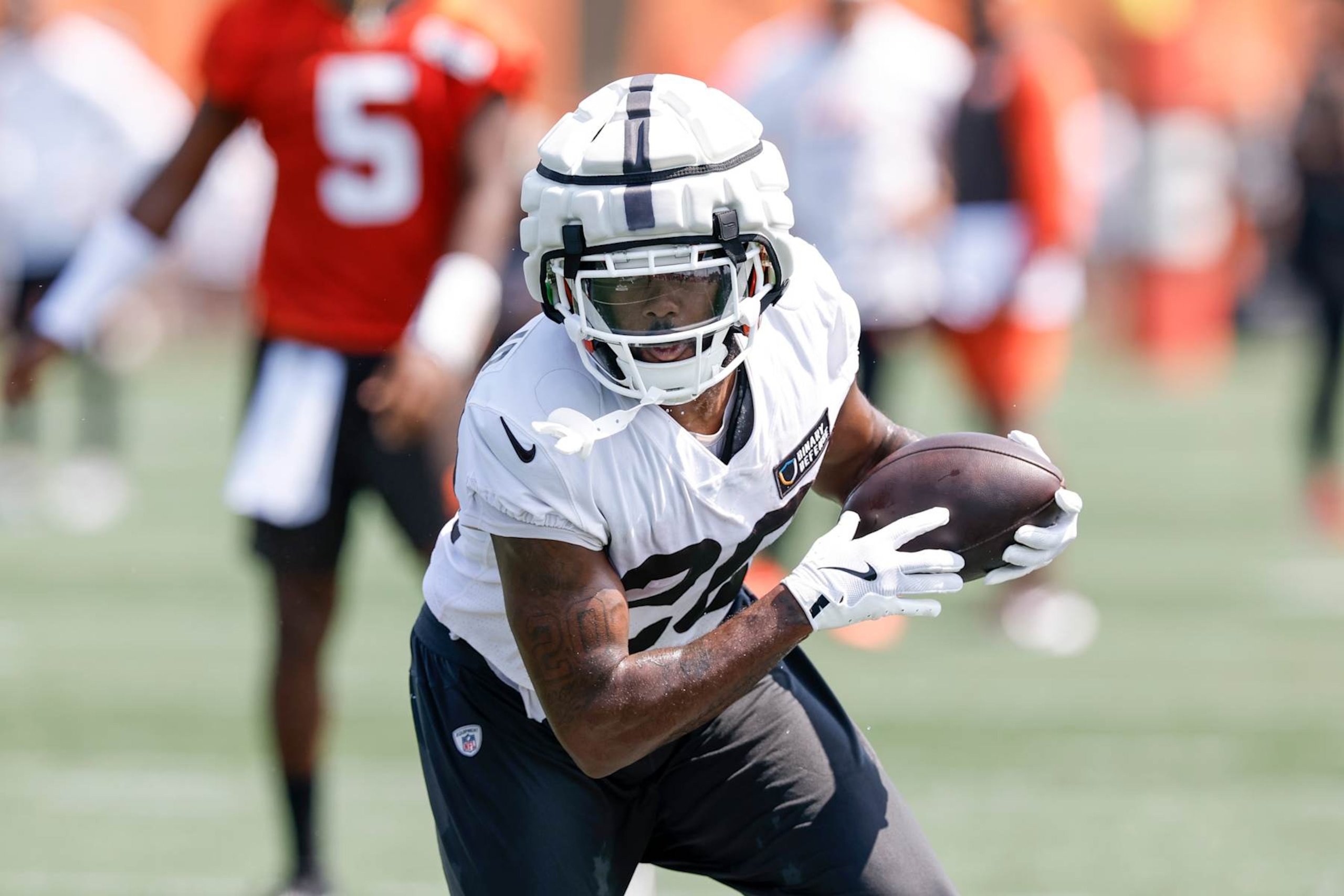 BEREA, OH - AUGUST 04: Runningback Pierre Strong Jr. #20 of the Cleveland Browns in action during training camp at the CrossCountry Mortgage Campus on August 4, 2024 in Berea, Ohio. (Photo by Don Juan Moore/Getty Images) BEREA, OH - AUGUST 04: Runningback Pierre Strong Jr. #20 of the Cleveland Browns in action during training camp at the CrossCountry Mortgage Campus on August 4, 2024 in Berea, Ohio. (Photo by Don Juan Moore/Getty Images)