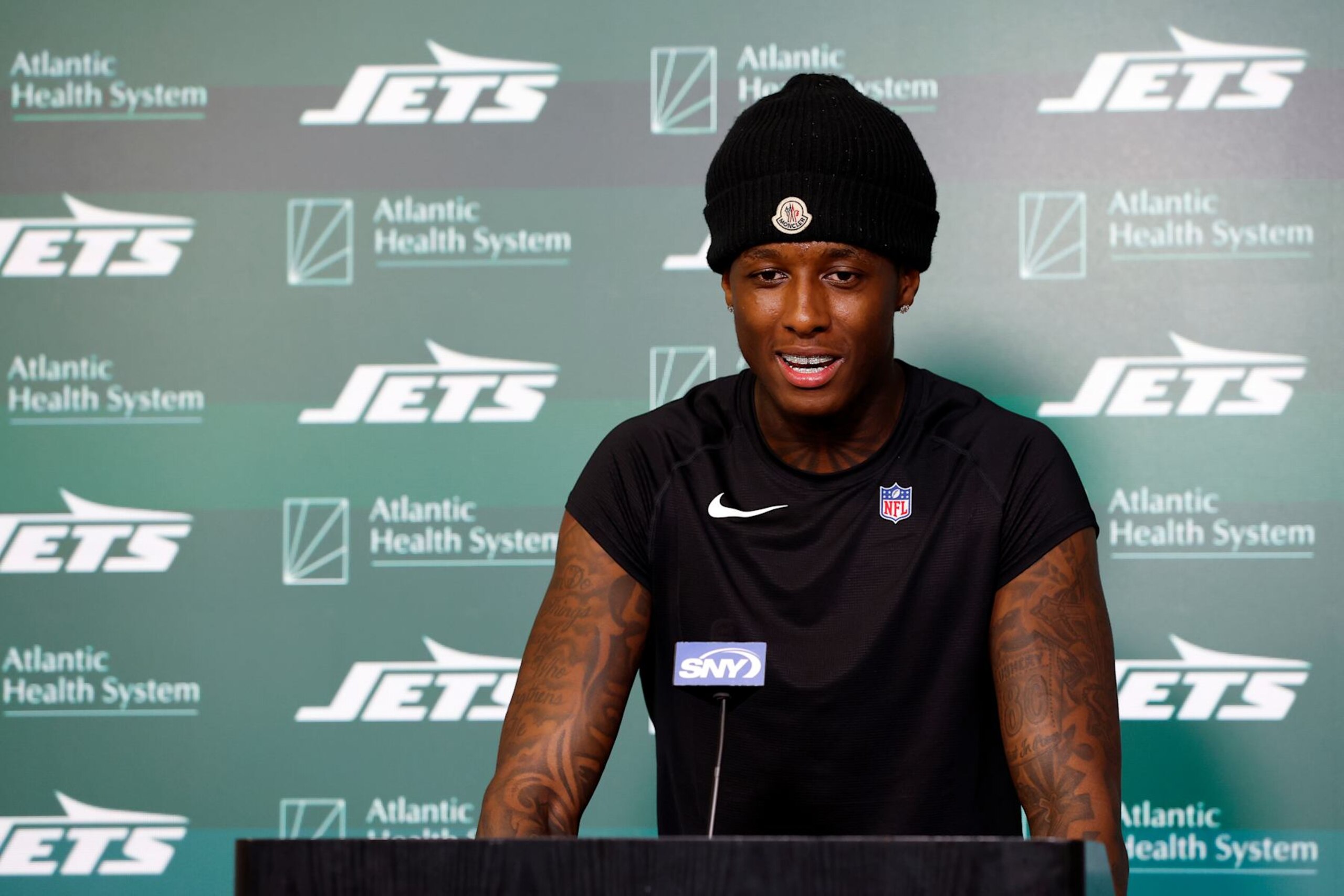 FLORHAM PARK, NEW JERSEY - MAY 21: Sauce Gardner #1 of the New York Jets speaks to the media during the New York Jets OTA Offseason Workout at Atlantic Health Jets Training Center on May 21, 2024 in Florham Park, New Jersey. (Photo by Sarah Stier/Getty Images)