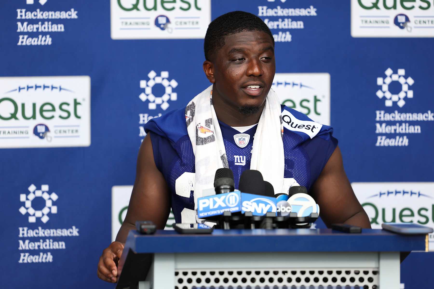 Giants RB Devin Singletary