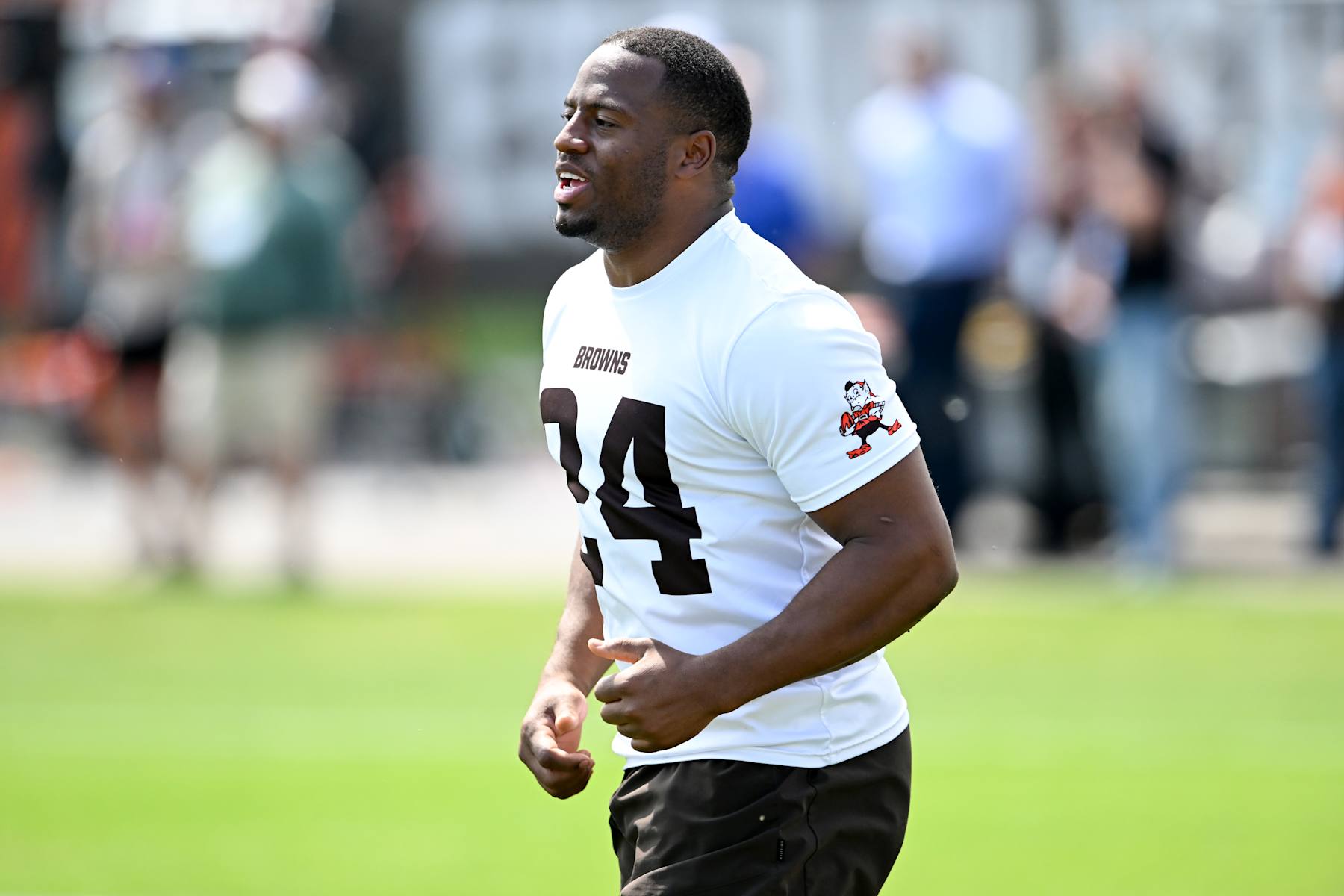 BEREA, OHIO - JUNE 13: Nick Chubb #24 of the Cleveland Browns runs down the field during a mandatory minicamp workout at their CrossCountry Mortgage Campus on June 13, 2024 in Berea, Ohio. (Photo by Nick Cammett/Getty Images)