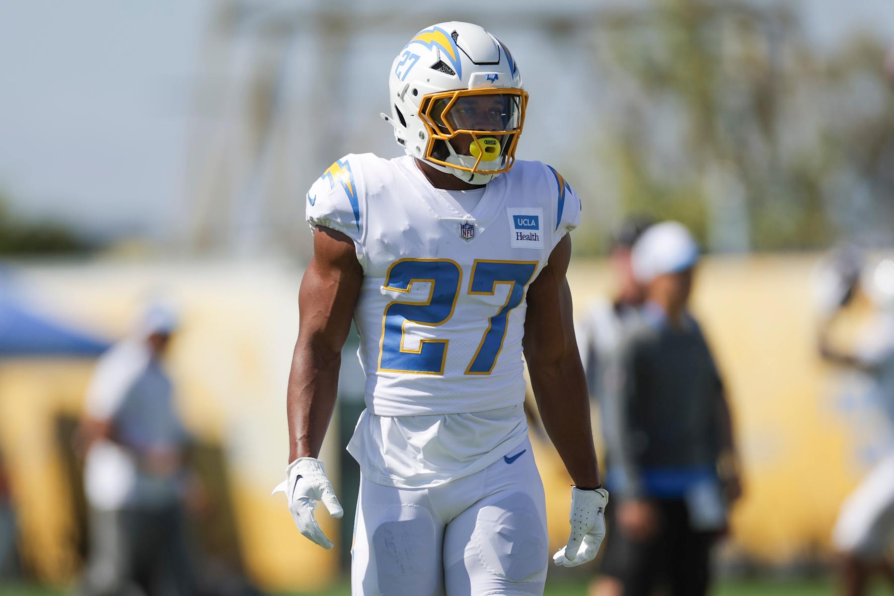 EL SEGUNDO, CA - JULY 29: Los Angeles Chargers running back J.K. Dobbins (27) participates in a drill during the team's training camp at The Bolt on July 29, 2024 in El Segundo, CA. (Photo by Brandon Sloter/Icon Sportswire via Getty Images)