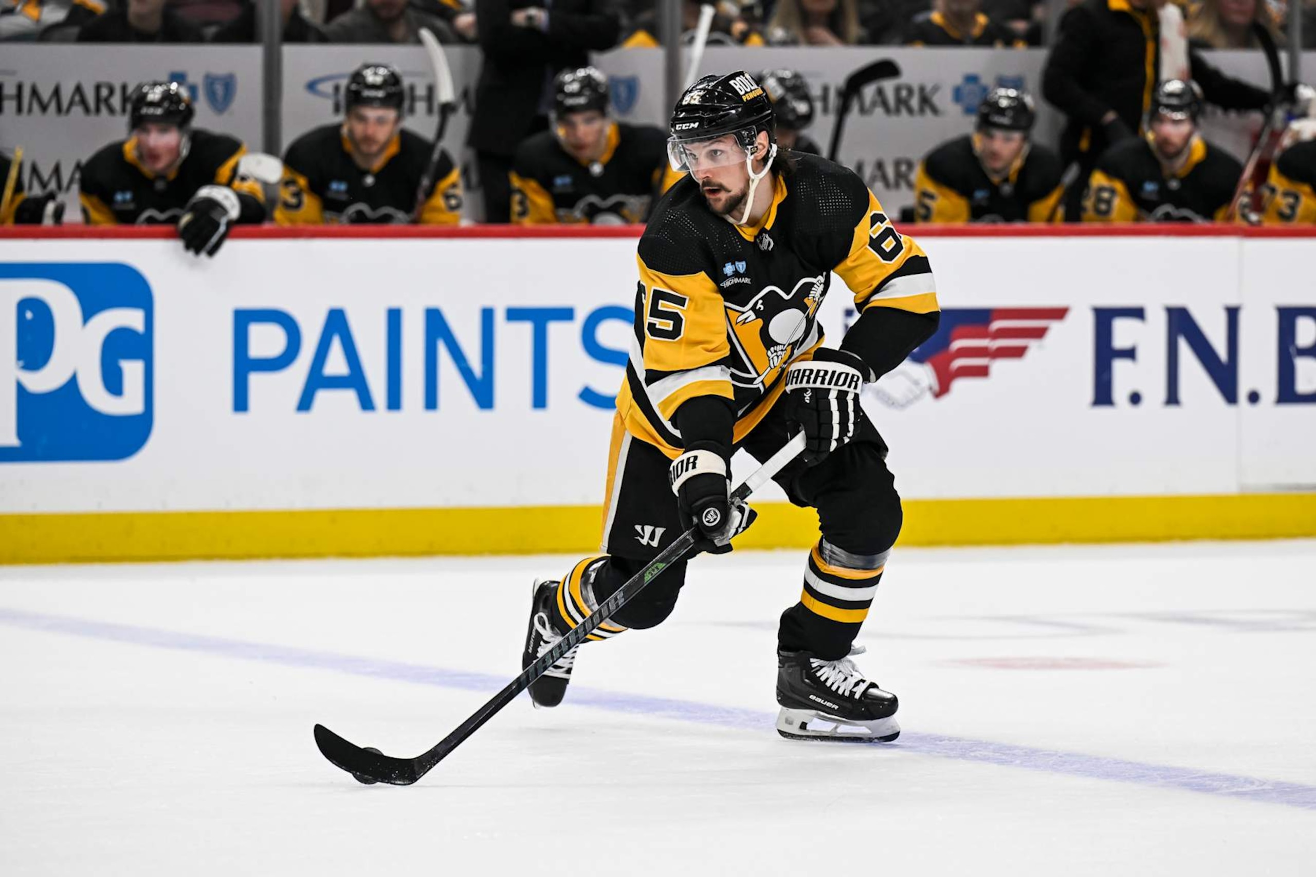 PITTSBURGH, PA - APRIL 13: Pittsburgh Penguins defenseman Erik Karlsson (65) skates with the puck during the second period in the NHL game between the Pittsburgh Penguins and the Boston Bruins on April 13, 2024, at PPG Paints Arena in Pittsburgh, PA. (Photo by Jeanine Leech/Icon Sportswire via Getty Images) PITTSBURGH, PA - APRIL 13: Pittsburgh Penguins defenseman Erik Karlsson (65) skates with the puck during the second period in the NHL game between the Pittsburgh Penguins and the Boston Bruins on April 13, 2024, at PPG Paints Arena in Pittsburgh, PA. (Photo by Jeanine Leech/Icon Sportswire via Getty Images)