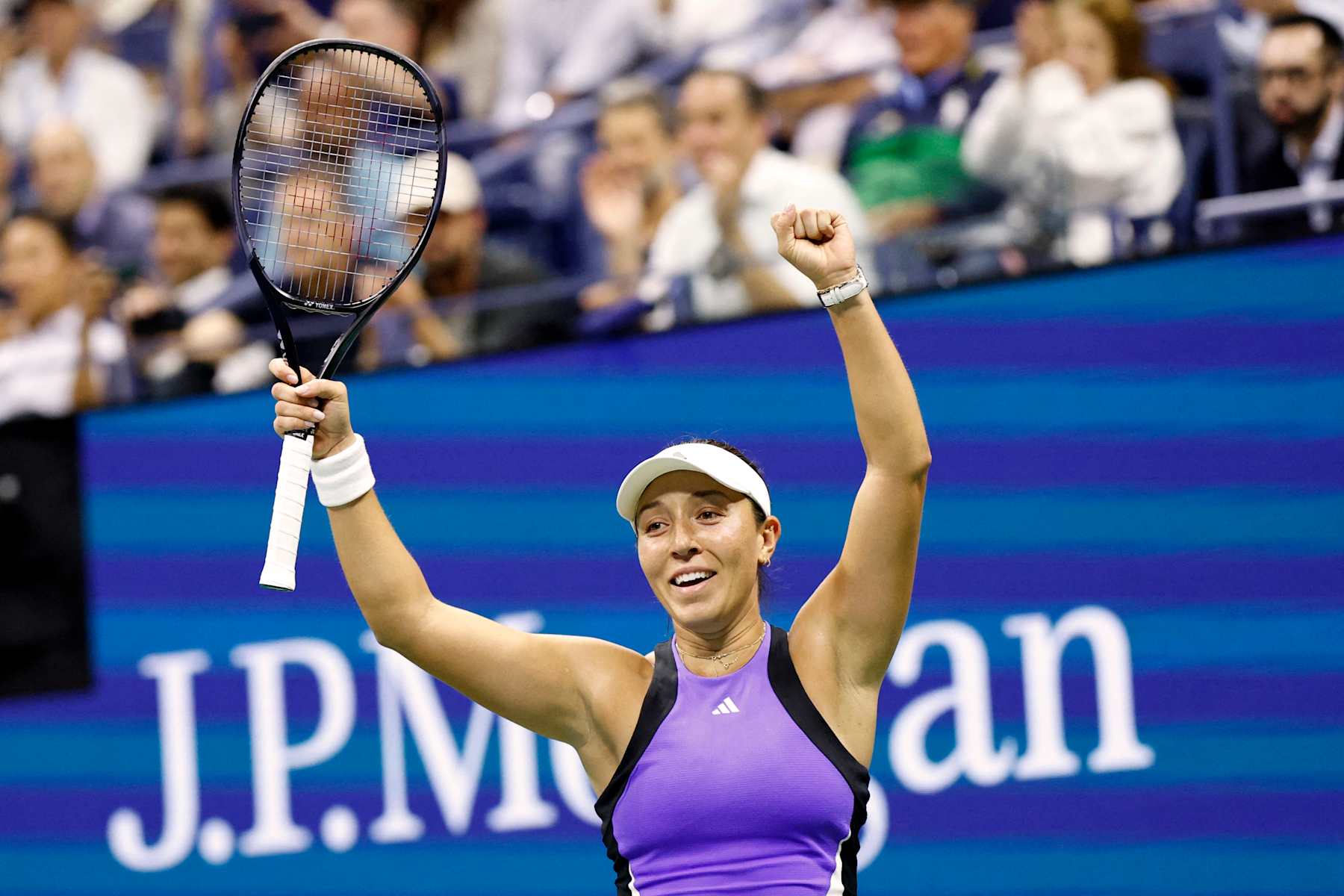 USA's Jessica Pegula celebrates her victory over Poland's Iga Swiatek at the end of their women's quarterfinals match on day ten of the US Open tennis tournament at the USTA Billie Jean King National Tennis Center in New York City, on September 4, 2024. (Photo by KENA BETANCUR / AFP) (Photo by KENA BETANCUR/AFP via Getty Images)