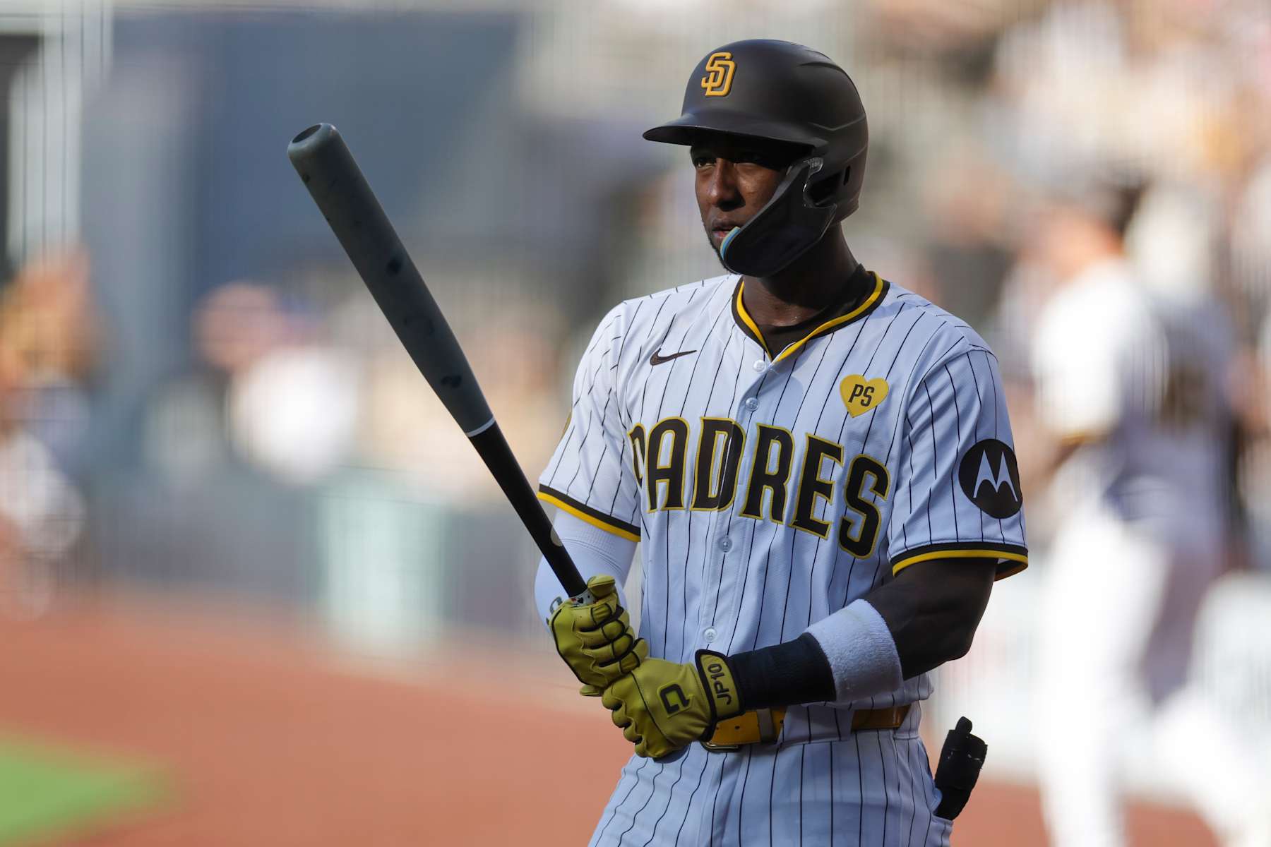 SAN DIEGO, CALIFORNIA - JULY 31: Jurickson Profar #10 of the San Diego Padres stands in the on deck circle in the first inning during a game against the Los Angeles Dodgers at Petco Park on July 31, 2024 in San Diego, California. (Photo by Brandon Sloter/Getty Images)