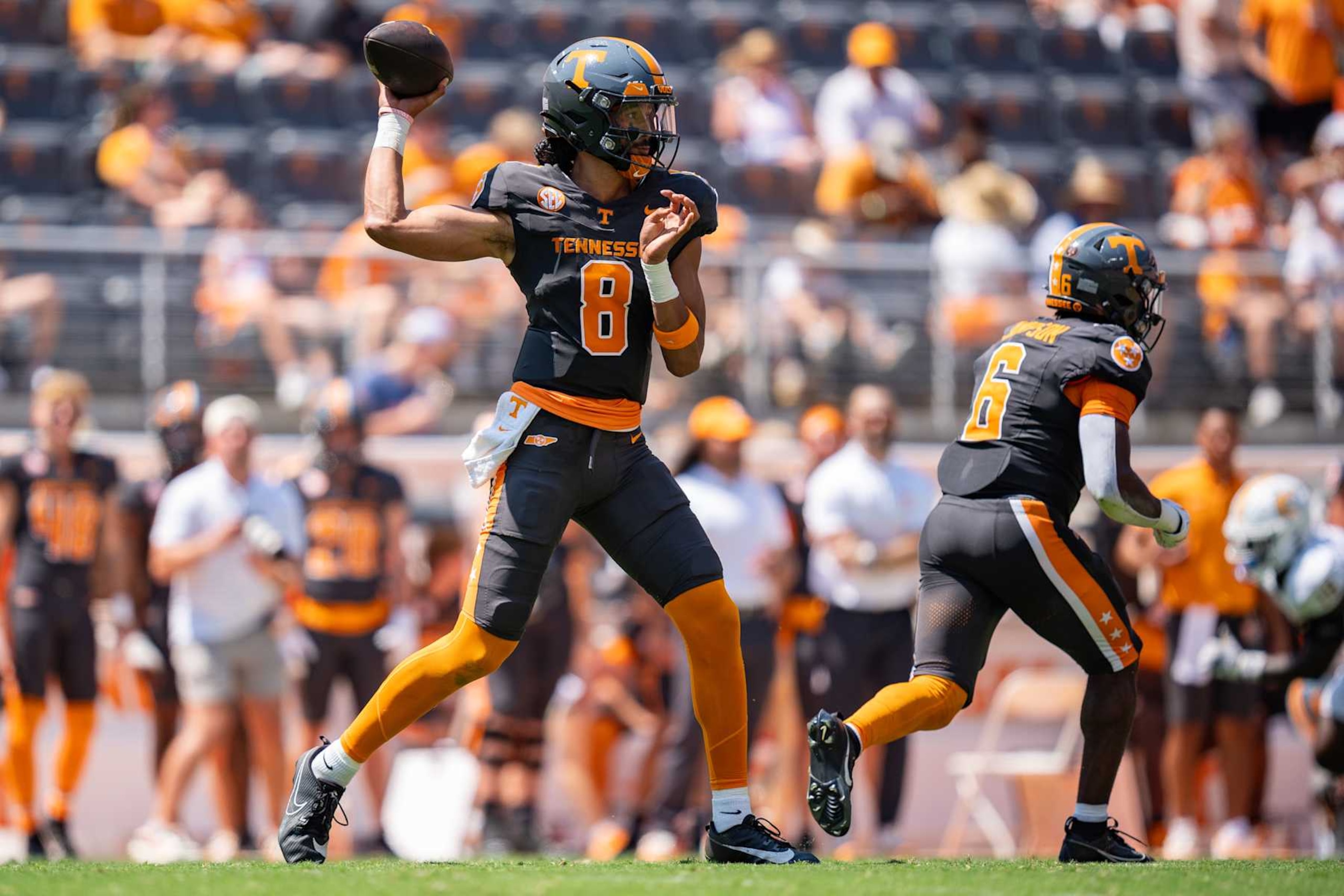 KNOXVILLE, TENNESSEE - AUGUST 31: Nico Iamaleava #8 of the Tennessee Volunteers passes the ball in the second quarter during their game against the Chattanooga Mocs at Neyland Stadium on August 31, 2024 in Knoxville, Tennessee. (Photo by Jacob Kupferman/Getty Images)