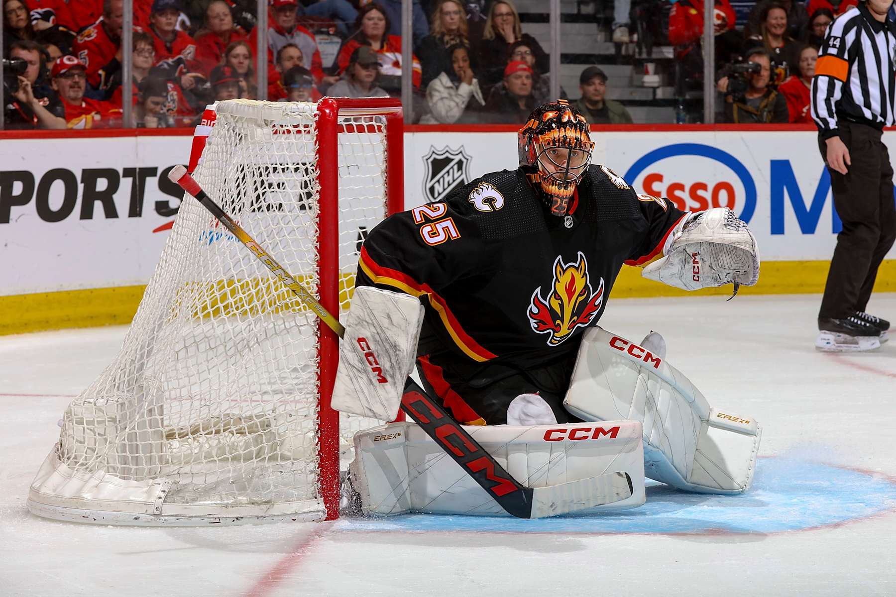 CALGARY, AB - APRIL 2: Jacob Markstrom #25 of the Calgary Flames in net against the Anaheim Ducks at Scotiabank Saddledome on April 2, 2024 in Calgary, Alberta, Canada. (Photo by Gerry Thomas/NHLI via Getty Images)