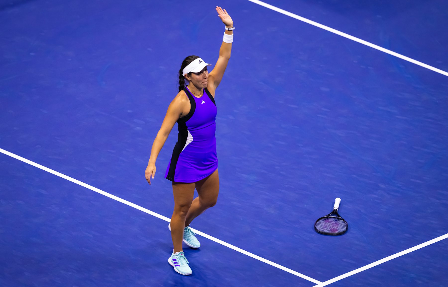 NEW YORK, NEW YORK - SEPTEMBER 05: Jessica Pegula of the United States celebrates defeating Karolina Muchova of the Czech Republic in the semi-final on Day 11 of the US Open at USTA Billie Jean King National Tennis Center on September 05, 2024 in the Flushing neighborhood of the Queens borough of New York City. (Photo by Robert Prange/Getty Images)