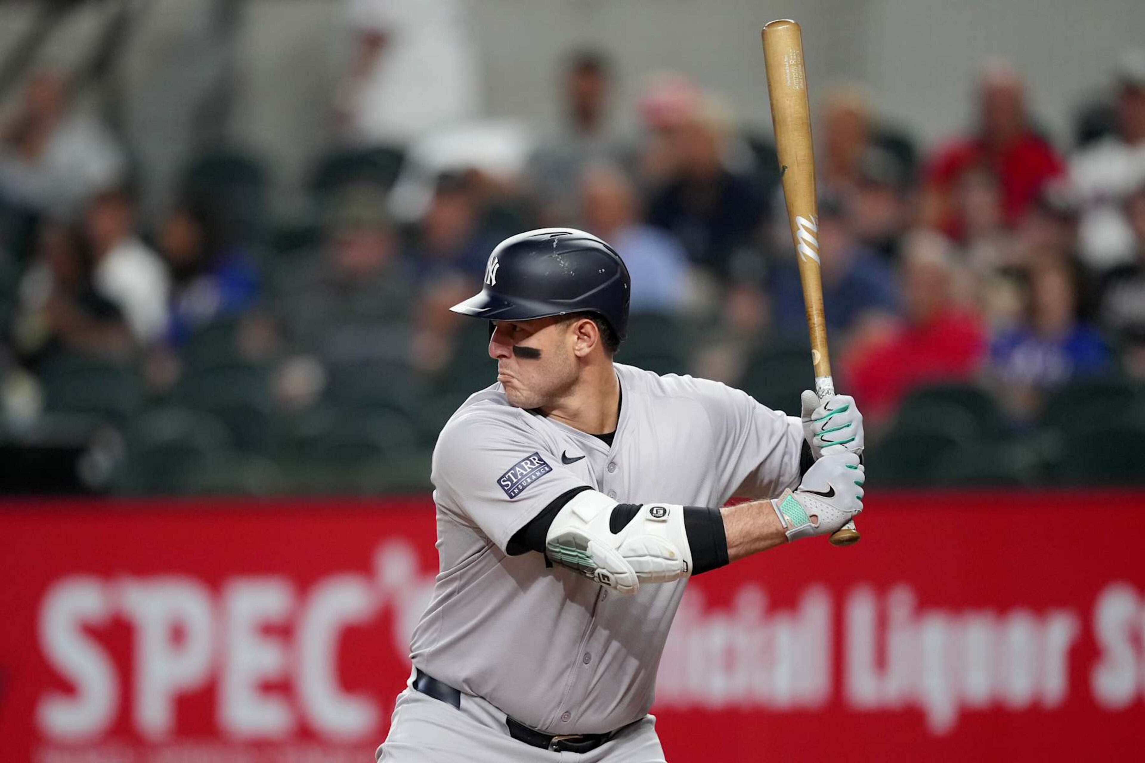 Anthony Rizzo Says He Hopes to Retire with Yankees amid Return to Cubs ...