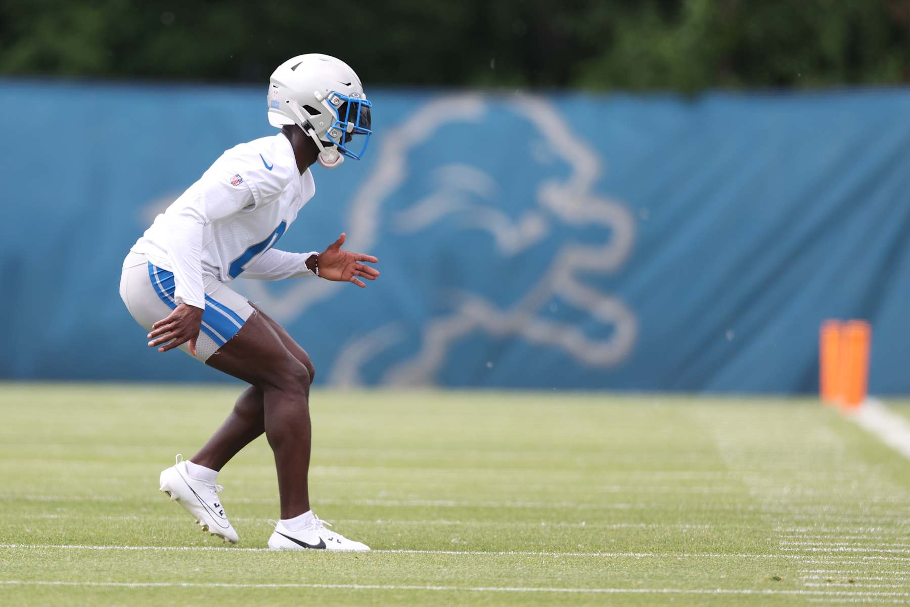 ALLEN PARK, MICHIGAN - JUNE 05: Terrion Arnold #0 of the Detroit Lions works out during mandatory mini camp at the Detroit Lions Headquarters and Training Facility on June 05, 2024 in Allen Park, Michigan. (Photo by Gregory Shamus/Getty Images)