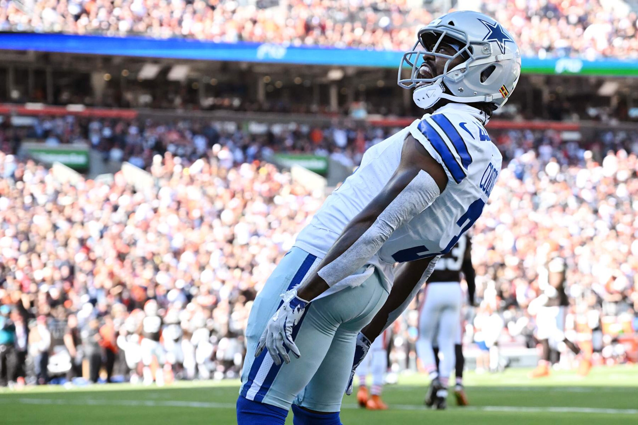 CLEVELAND, OHIO - SEPTEMBER 08: Brandin Cooks #3 of the Dallas Cowboys catches the ball for a touchdown in the first quarter of the game against the Cleveland Browns at Cleveland Browns Stadium on September 08, 2024 in Cleveland, Ohio. (Photo by Nick Cammett/Getty Images)