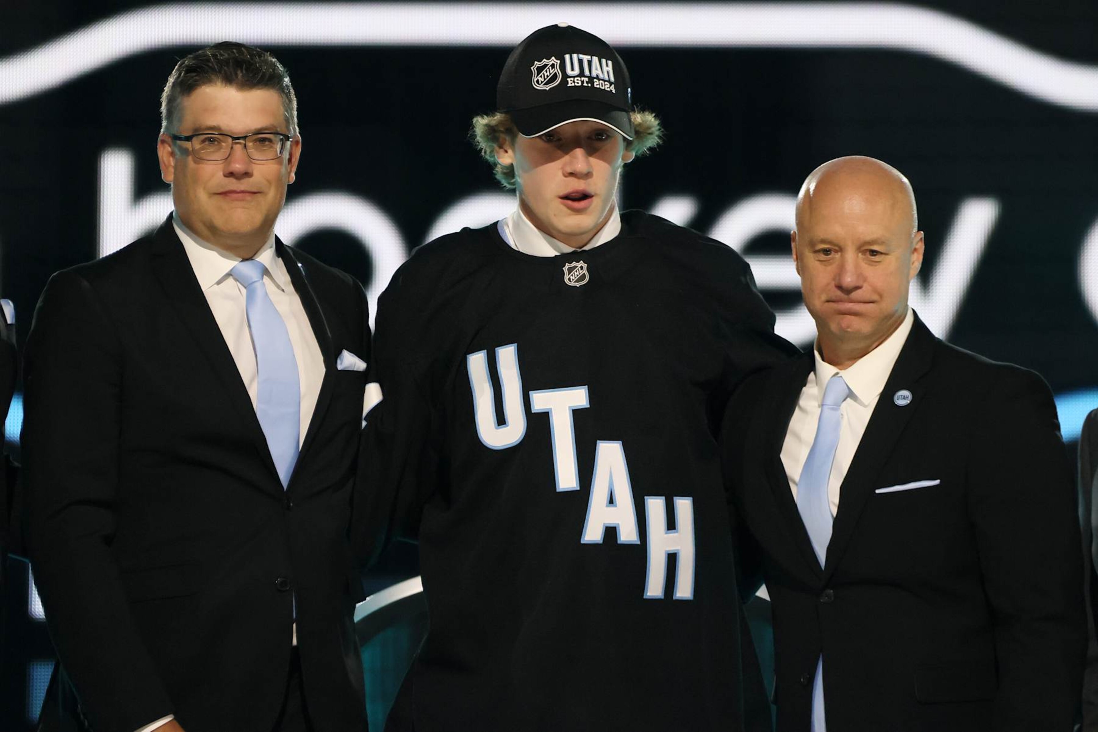 LAS VEGAS, NEVADA - JUNE 28: Cole Beaudoin is selected by the Utah Hockey Club with the 24th overall pick during the first round of the 2024 Upper Deck NHL Draft at Sphere on June 28, 2024 in Las Vegas, Nevada. (Photo by Bruce Bennett/Getty Images) LAS VEGAS, NEVADA - JUNE 28: Cole Beaudoin is selected by the Utah Hockey Club with the 24th overall pick during the first round of the 2024 Upper Deck NHL Draft at Sphere on June 28, 2024 in Las Vegas, Nevada. (Photo by Bruce Bennett/Getty Images)