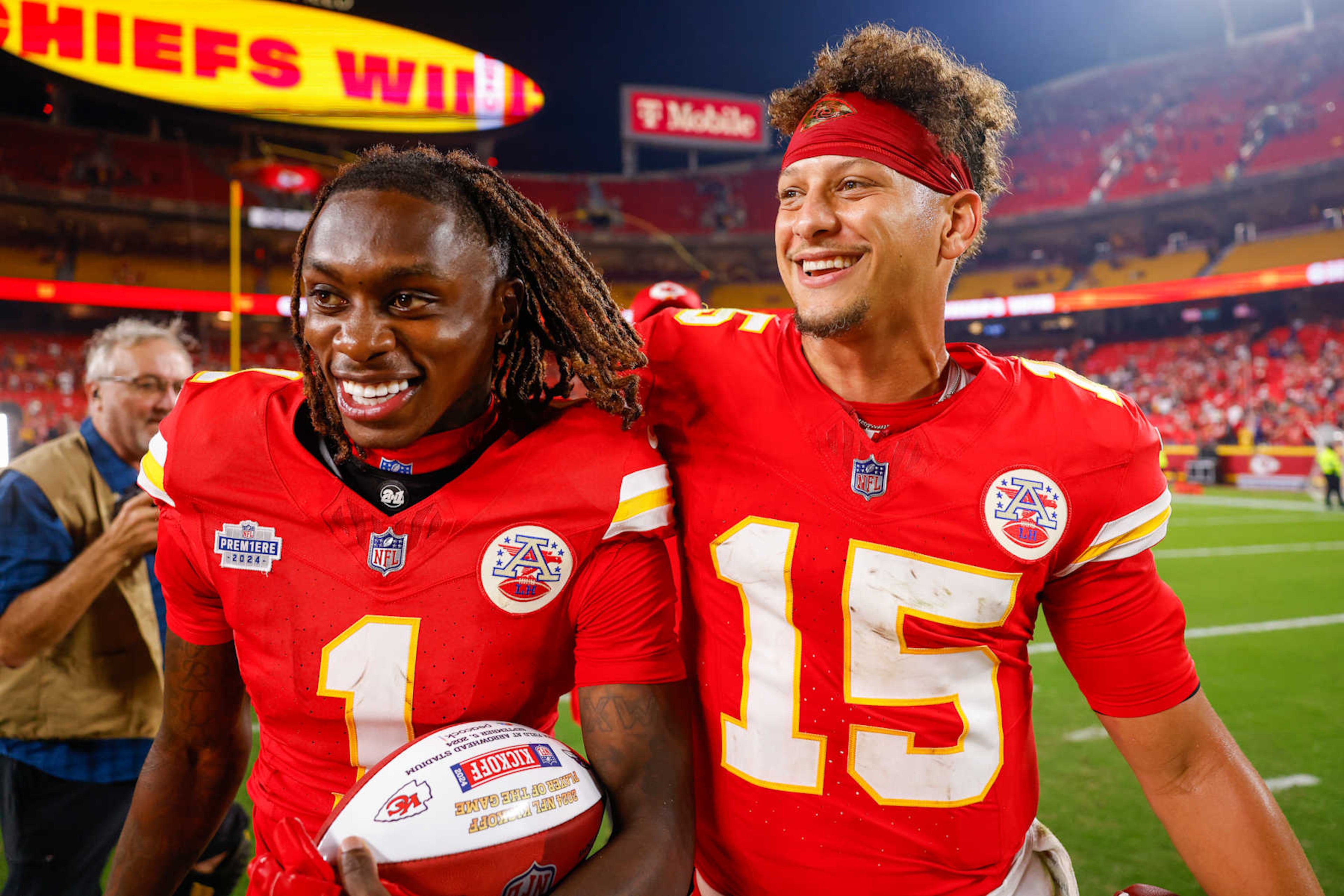 Chiefs WR Xavier Worthy (left) and QB Patrick Mahomes (right)