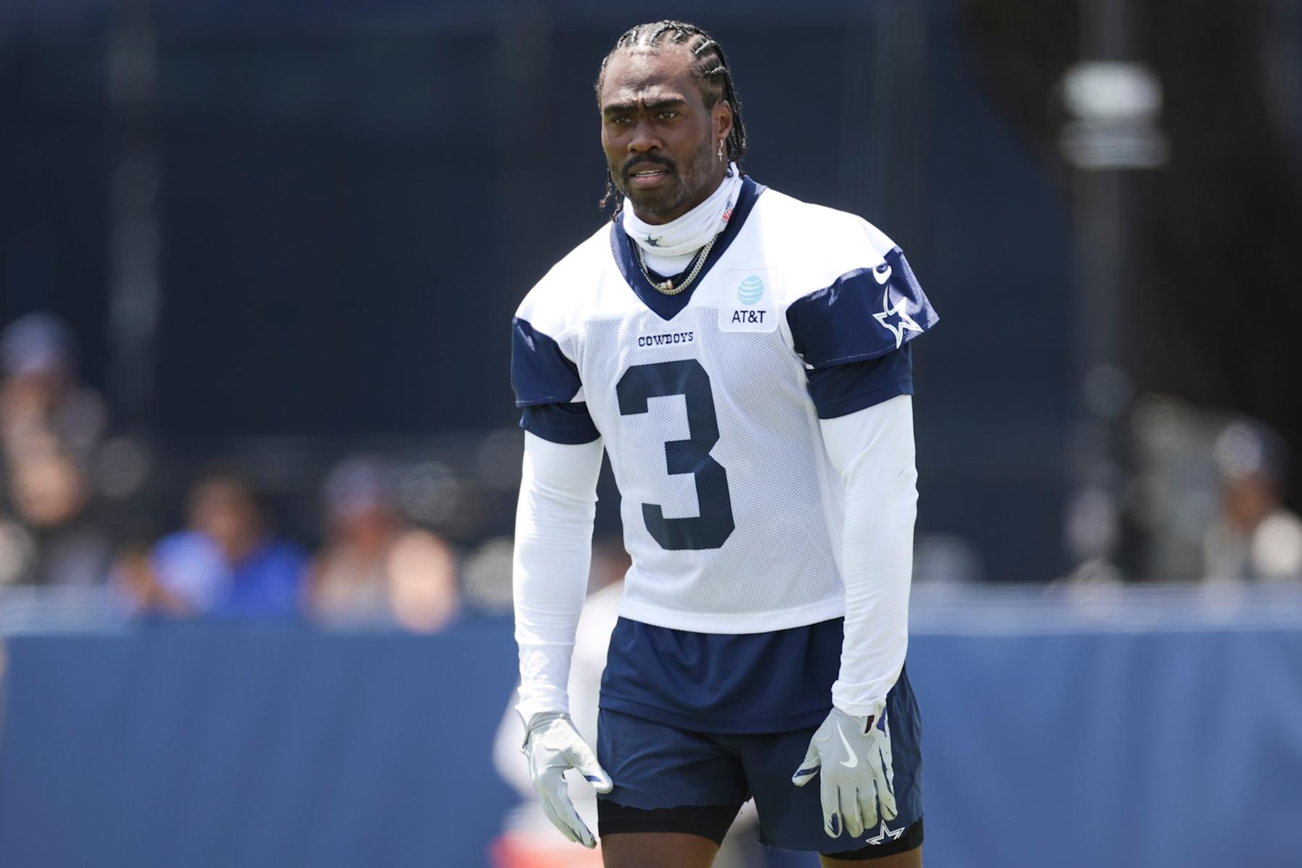 OXNARD, CA - JULY 25: Dallas Cowboys wide receiver Brandin Cooks (3) gets set to run a route during the team's training camp at River Ridge Playing Fields on July 25, 2024 in Oxnard, CA. (Photo by Brandon Sloter/Icon Sportswire via Getty Images) OXNARD, CA - JULY 25: Dallas Cowboys wide receiver Brandin Cooks (3) gets set to run a route during the team's training camp at River Ridge Playing Fields on July 25, 2024 in Oxnard, CA. (Photo by Brandon Sloter/Icon Sportswire via Getty Images)