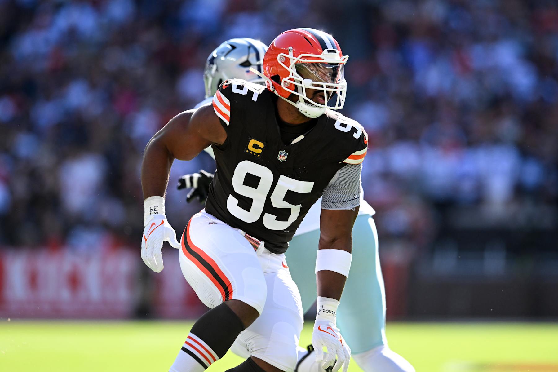 NFL Rumors: Myles Garrett's Foot Injury 'Nothing Serious' Ahead of  Browns-Jaguars