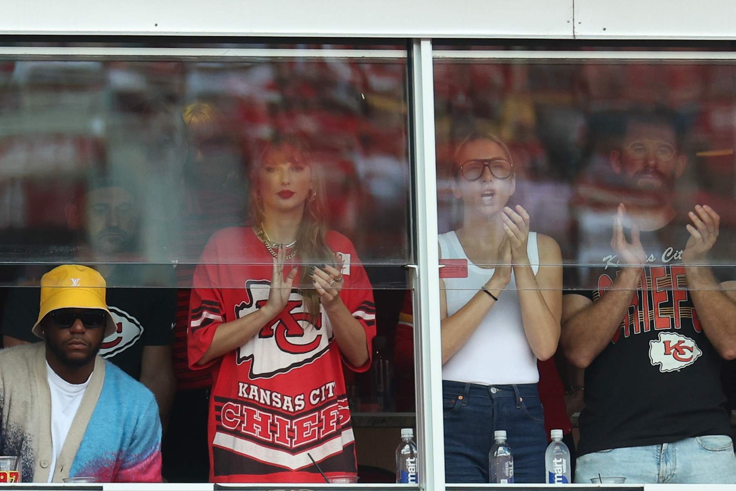 KANSAS CITY, MISSOURI - SEPTEMBER 15: Taylor Swift cheers while watching game action between the Kansas City Chiefs and the Cincinnati Bengals during the first quarter at GEHA Field at Arrowhead Stadium on September 15, 2024 in Kansas City, Missouri. (Photo by Jamie Squire/Getty Images)