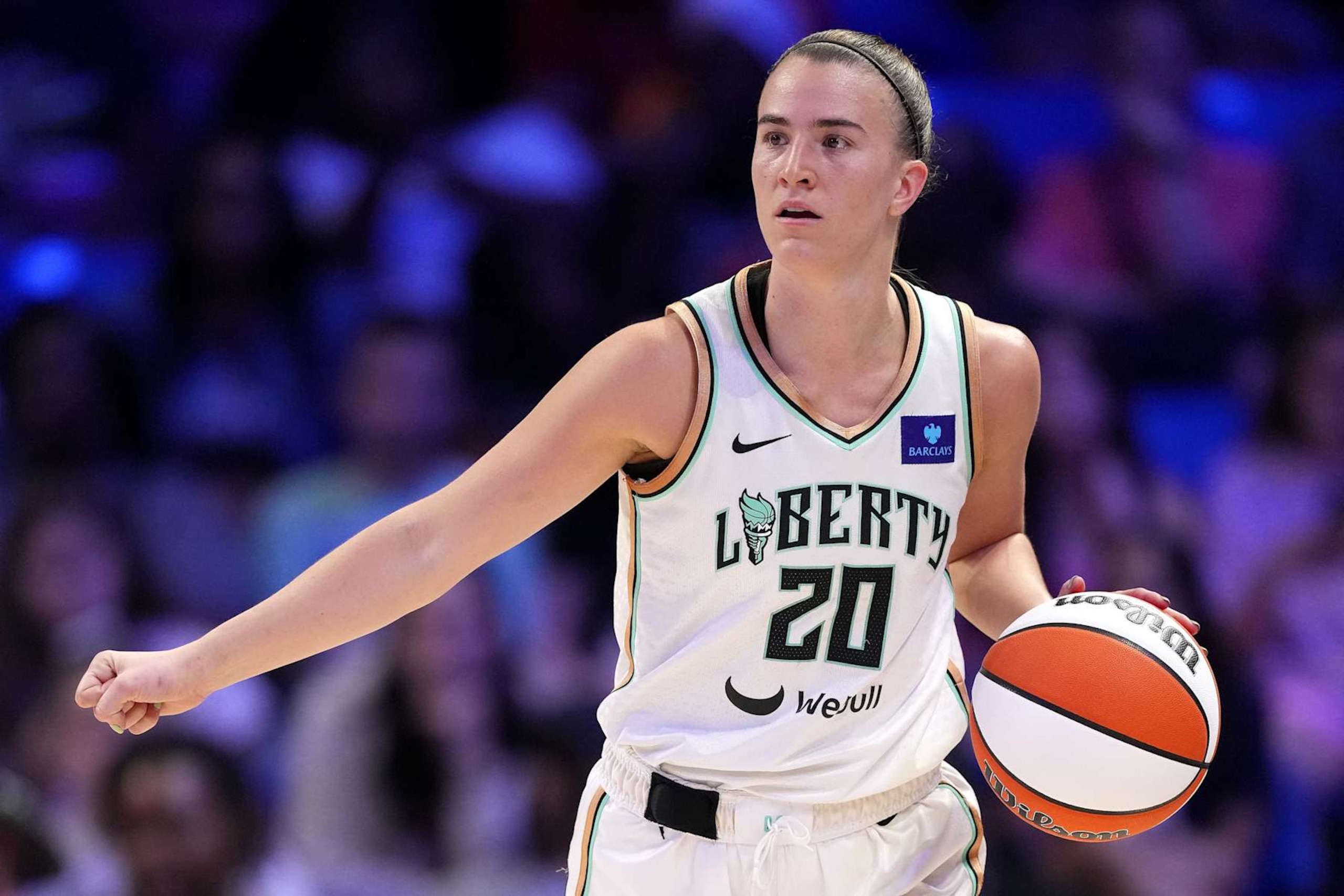 ARLINGTON, TEXAS - SEPTEMBER 12: Sabrina Ionescu #20 of the New York Liberty brings the ball up the court during the first half against the Dallas Wings at College Park Center on September 12, 2024 in Arlington, Texas. NOTE TO USER: User expressly acknowledges and agrees that, by downloading and or using this photograph, User is consenting to the terms and conditions of the Getty Images License Agreement. (Photo by Sam Hodde/Getty Images) ARLINGTON, TEXAS - SEPTEMBER 12: Sabrina Ionescu #20 of the New York Liberty brings the ball up the court during the first half against the Dallas Wings at College Park Center on September 12, 2024 in Arlington, Texas. NOTE TO USER: User expressly acknowledges and agrees that, by downloading and or using this photograph, User is consenting to the terms and conditions of the Getty Images License Agreement. (Photo by Sam Hodde/Getty Images)