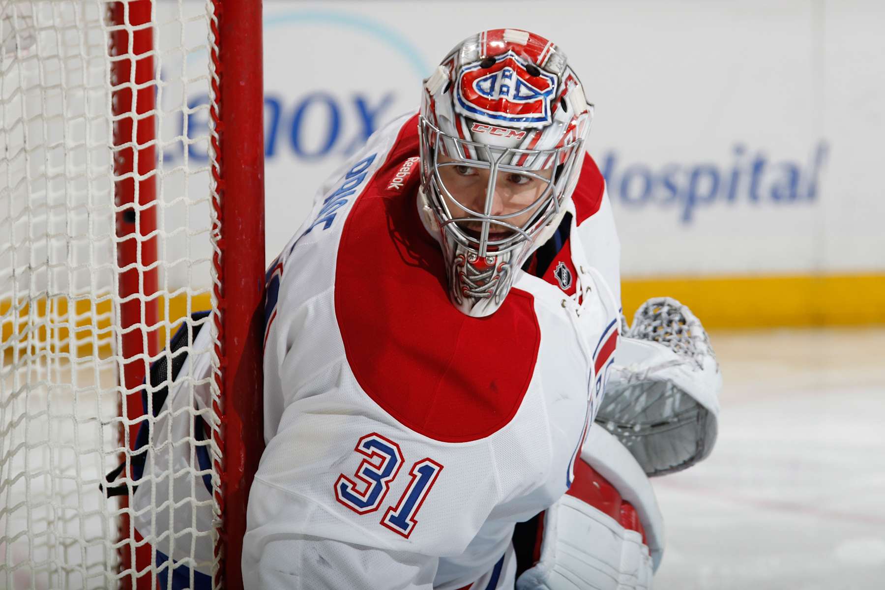 NEW YORK, NY - NOVEMBER 25:  Carey Price #31 of the Montreal Canadiens tends the net against the New York Rangers at Madison Square Garden on November 25, 2015 in New York City. The Montreal Canadiens won 5-1. (Photo by Jared Silber/NHLI via Getty Images) 