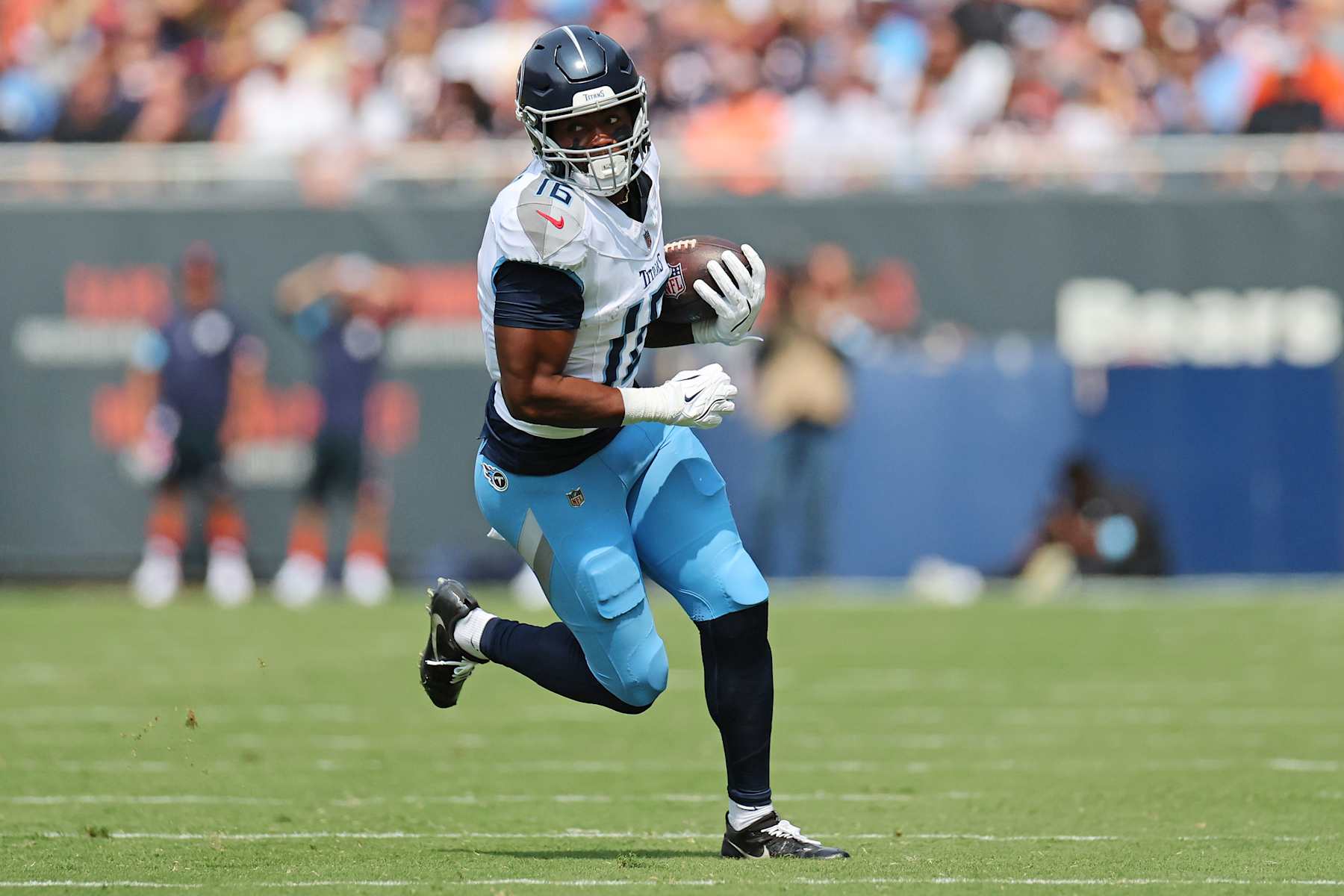 Titans WR Treylon Burks