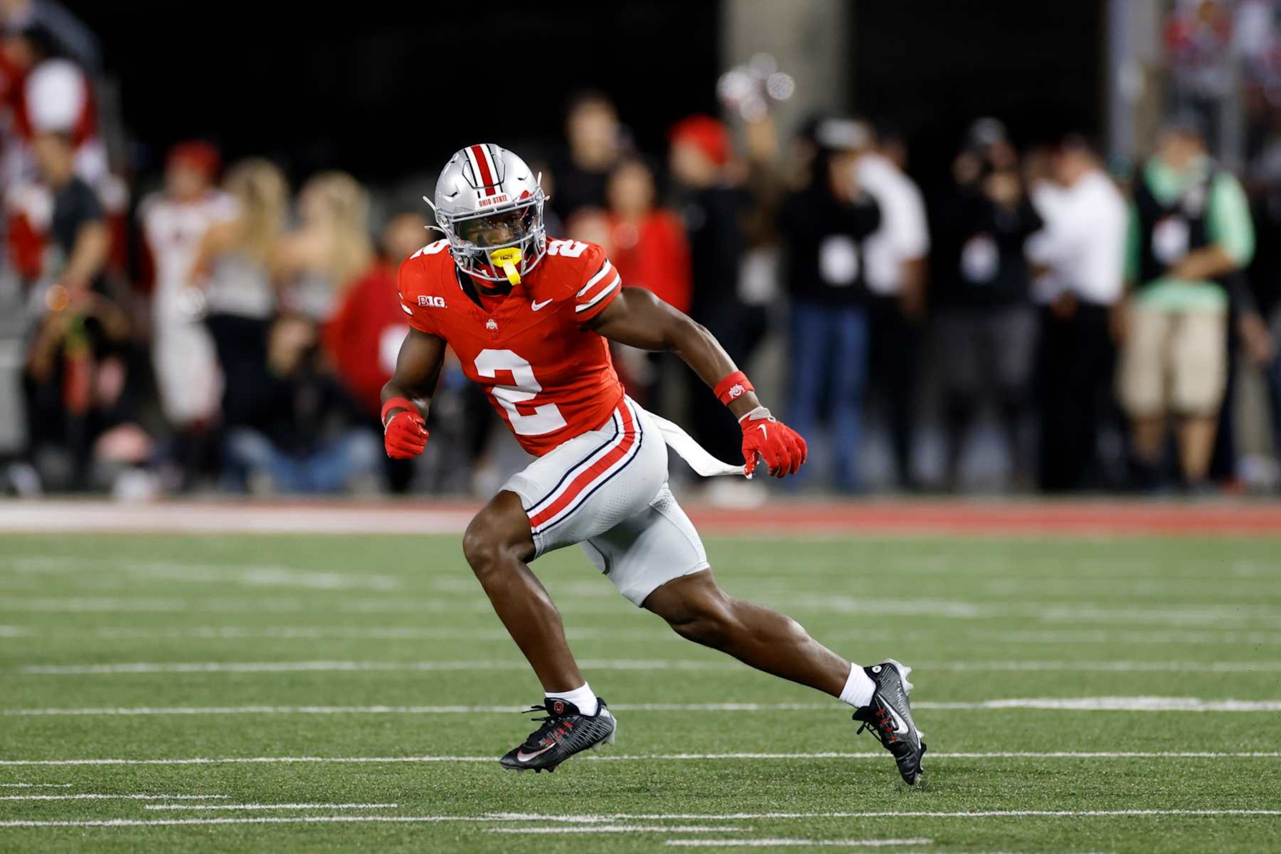 COLUMBUS, OH - SEPTEMBER 07: Ohio State Buckeyes safety Caleb Downs (2) drops into coverage on defense during a college football game against the Western Michigan Broncos on September 07, 2024 at Ohio Stadium in Columbus, Ohio. (Photo by Joe Robbins/Icon Sportswire via Getty Images) COLUMBUS, OH - SEPTEMBER 07: Ohio State Buckeyes safety Caleb Downs (2) drops into coverage on defense during a college football game against the Western Michigan Broncos on September 07, 2024 at Ohio Stadium in Columbus, Ohio. (Photo by Joe Robbins/Icon Sportswire via Getty Images)