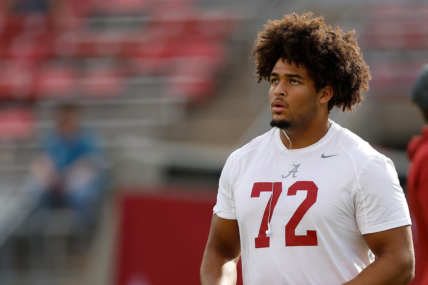 MADISON, WISCONSIN - SEPTEMBER 14: Parker Brailsford of the Alabama Crimson Tide warms up before game against Wisconsin Badgers at Camp Randall Stadium on September 14, 2024 in Madison, Wisconsin. (Photo by John Fisher/Getty Images)