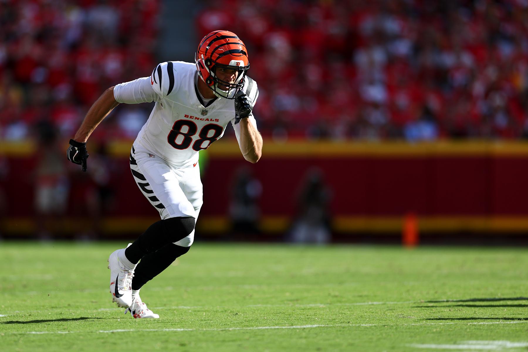 KANSAS CITY, MO - SEPTEMBER 15: Mike Gesicki #88 of the Cincinnati Bengals runs downfield during an NFL football game against the Kansas City Chiefs at GEHA Field at Arrowhead Stadium on September 15, 2024 in Kansas City, Missouri. (Photo by Kevin Sabitus/Getty Images)