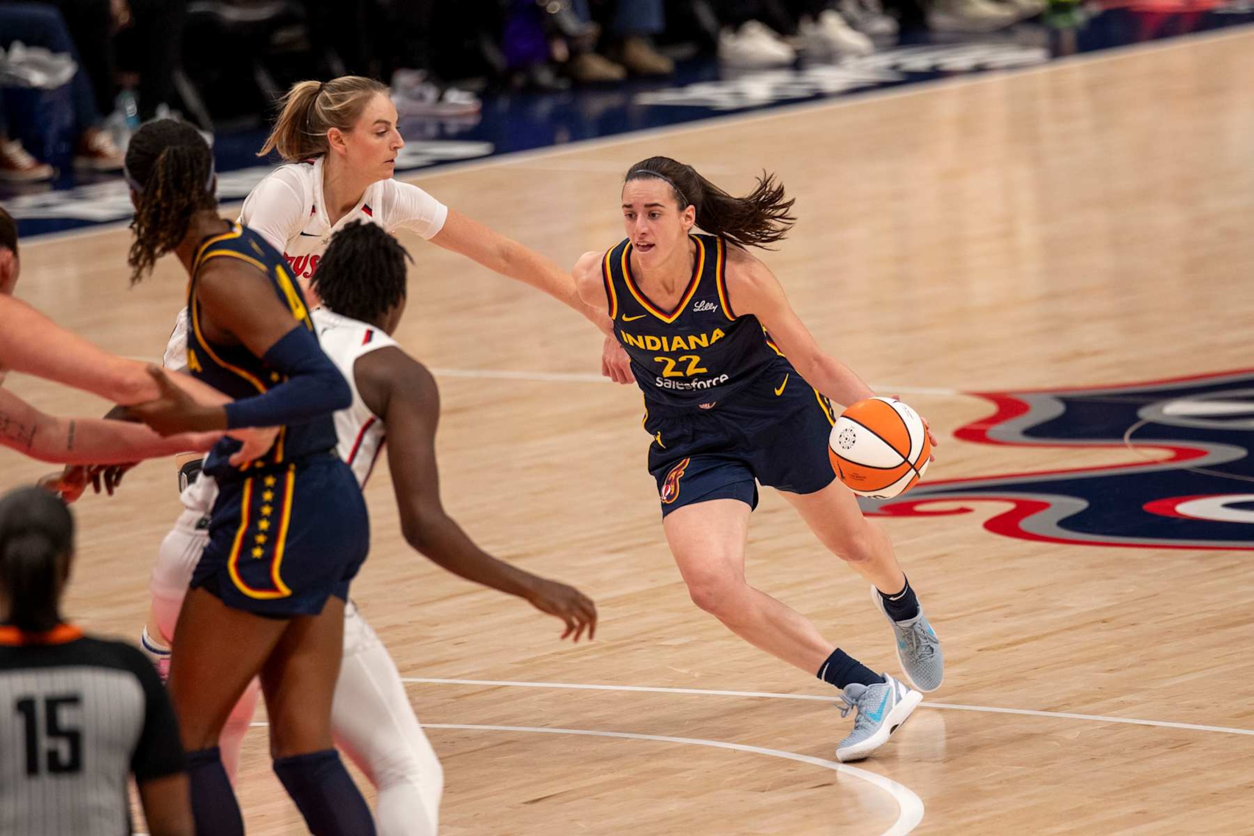 WASHINGTON, DC - SEPTEMBER 19: Indiana Fever guard Caitlin Clark (22) drives to the basket during the WNBA game between the Indiana Fever and the Washington Mystics on September  19h, 2024 at Entertainment and Sports Arena in Washington, DC. (Photo by Charles Brock/Icon Sportswire via Getty Images)