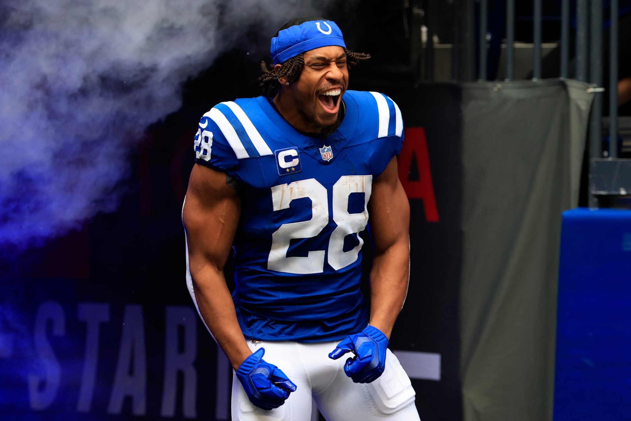 INDIANAPOLIS, INDIANA - SEPTEMBER 08:  Jonathan Taylor #28 of the Indianapolis Colts takes the field during player introductions prior to the game against the Houston Texans at Lucas Oil Stadium on September 08, 2024 in Indianapolis, Indiana. (Photo by Justin Casterline/Getty Images)