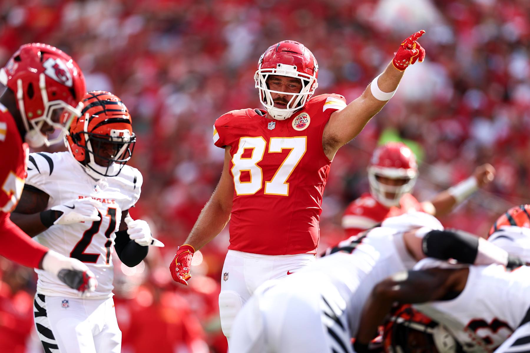 KANSAS CITY, MO - SEPTEMBER 15: Travis Kelce #87 of the Kansas City Chiefs reacts after a play during the first quarter of an NFL football game against the Cincinnati Bengals at GEHA Field at Arrowhead Stadium on September 15, 2024 in Kansas City, Missouri. (Photo by Kevin Sabitus/Getty Images)
