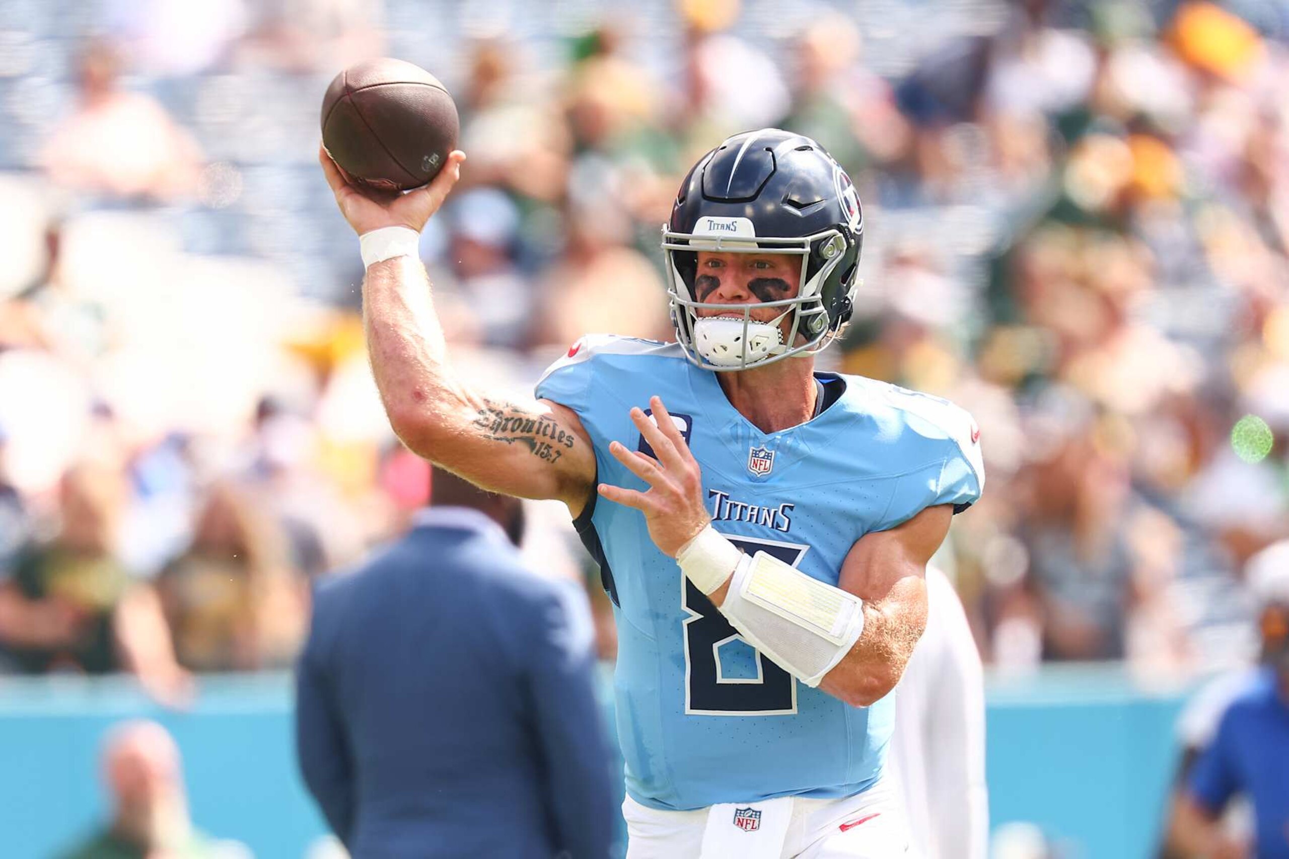NASHVILLE, TENNESSEE - SEPTEMBER 22: Quarterback Will Levis #8 of the Tennessee Titans warms up against the Green Bay Packers at Nissan Stadium on September 22, 2024 in Nashville, Tennessee. (Photo by Johnnie Izquierdo/Getty Images)
