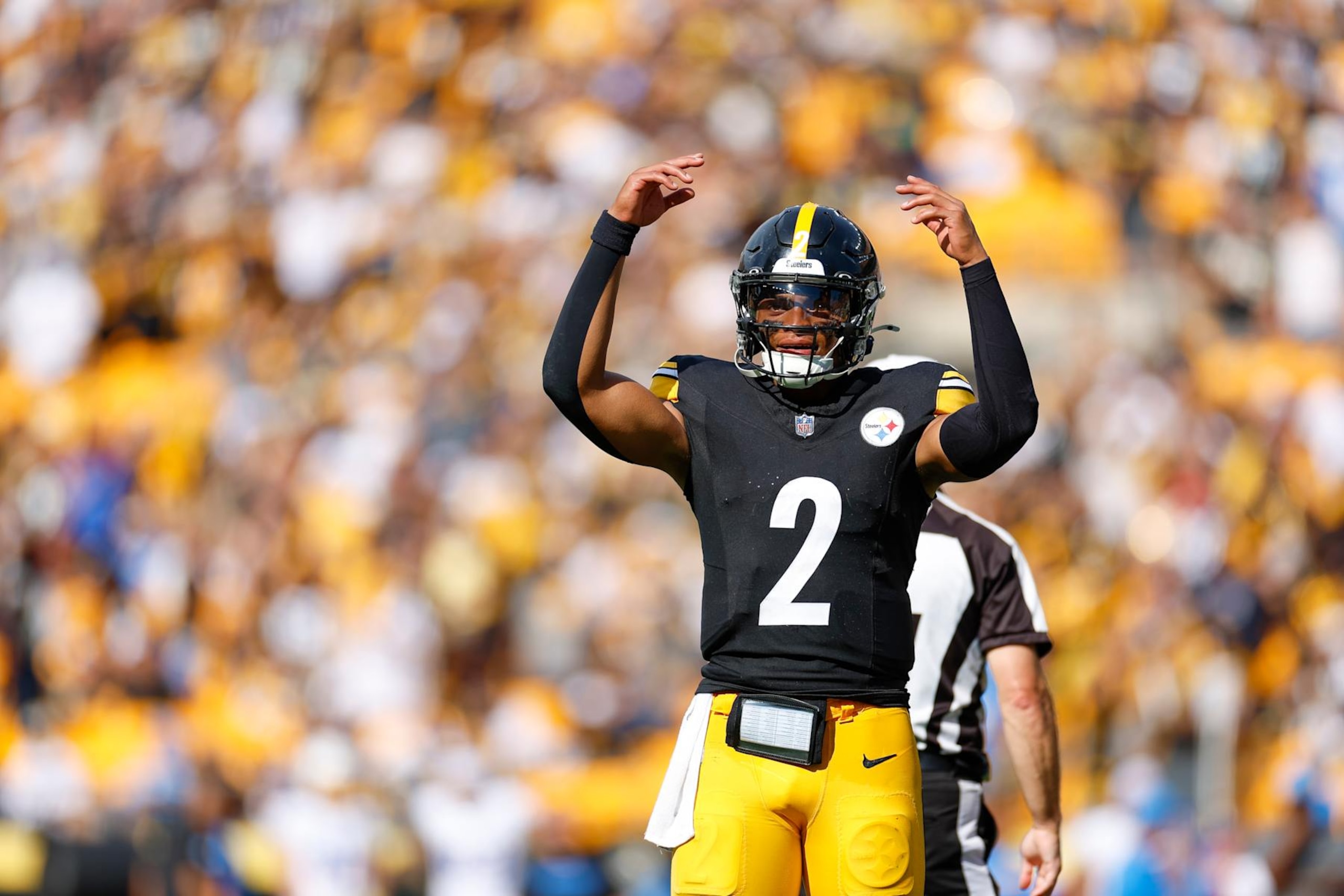 Steelers QB Justin Fields