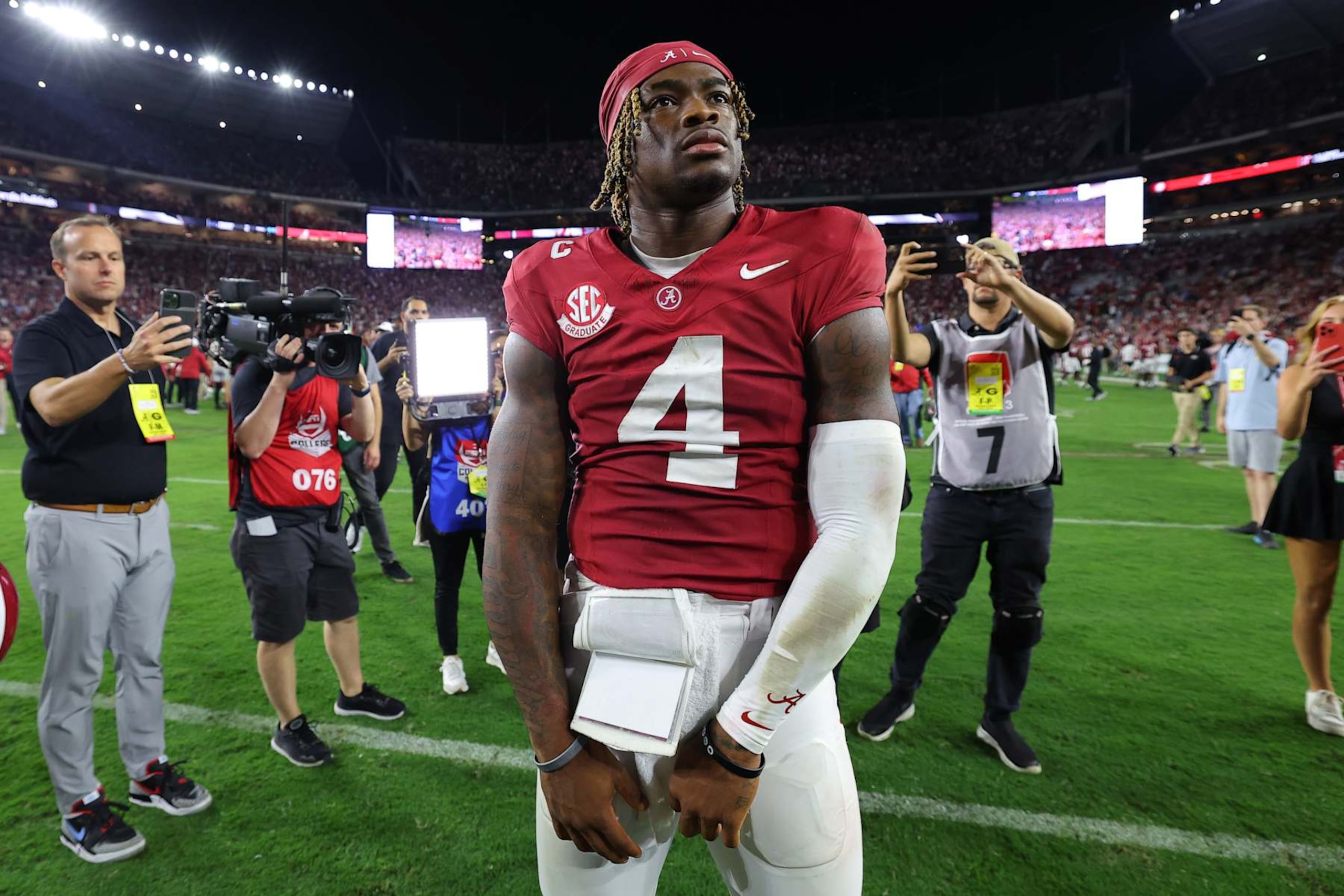 TUSCALOOSA, ALABAMA - SEPTEMBER 28: Jalen Milroe #4 of the Alabama Crimson Tide celebrates after his team defeated the Georgia Bulldogs at Bryant-Denny Stadium on September 28, 2024 in Tuscaloosa, Alabama. (Photo by Kevin C. Cox/Getty Images)