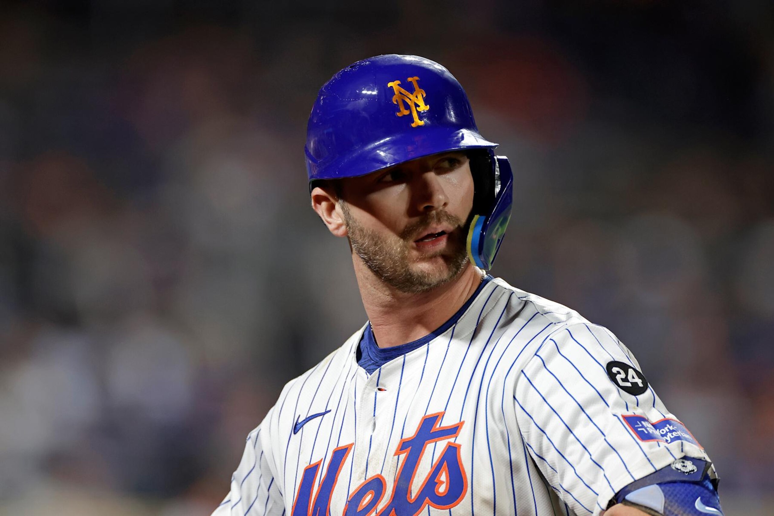 NEW YORK, NY - SEPTEMBER 16: Pete Alonso #20 of the New York Mets in action during the seventh inning against the Washington Nationals at Citi Field on September 16, 2024 in New York City. (Photo by Adam Hunger/Getty Images)